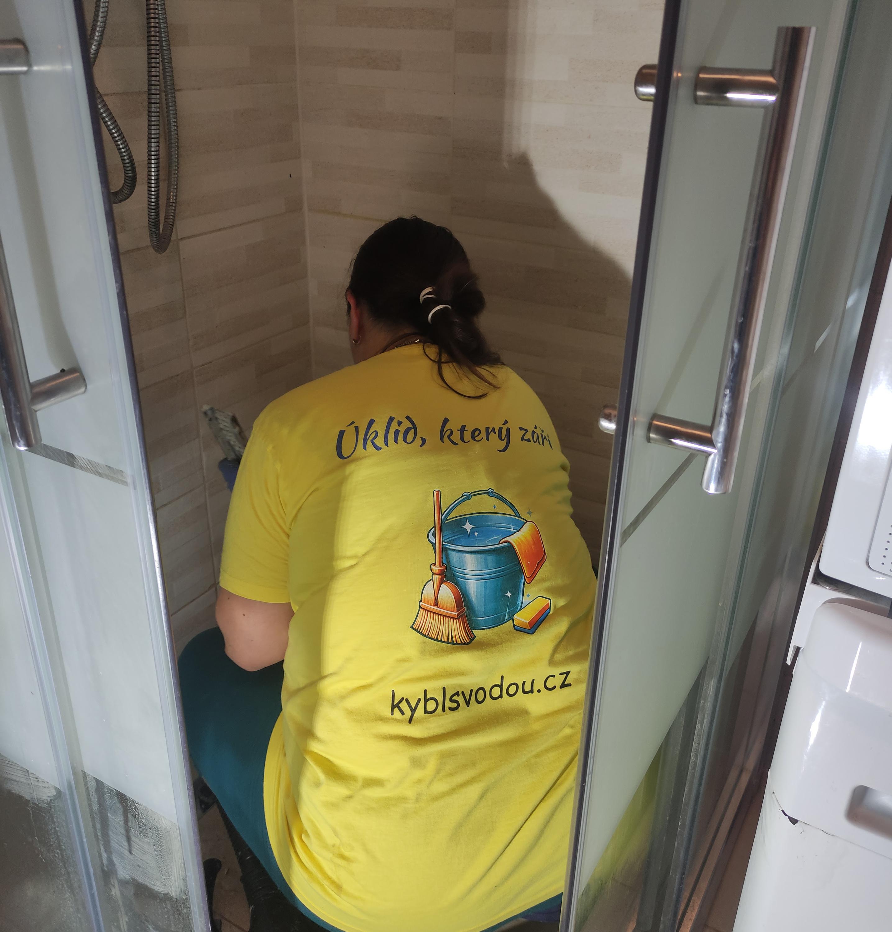 Petra Obereiterová - Kýbl s Vodou foto 4