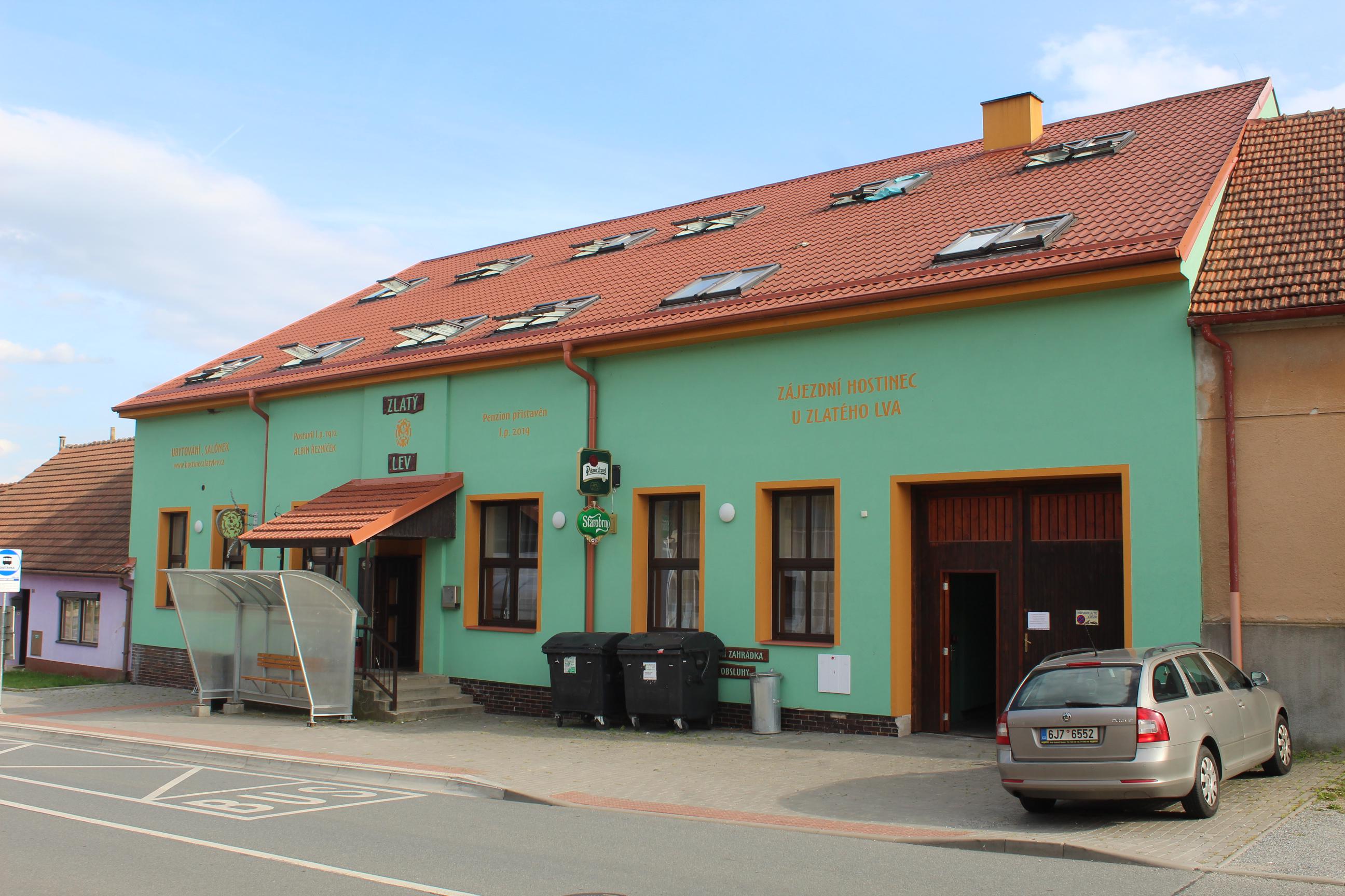 U Zlatého lva foto 2