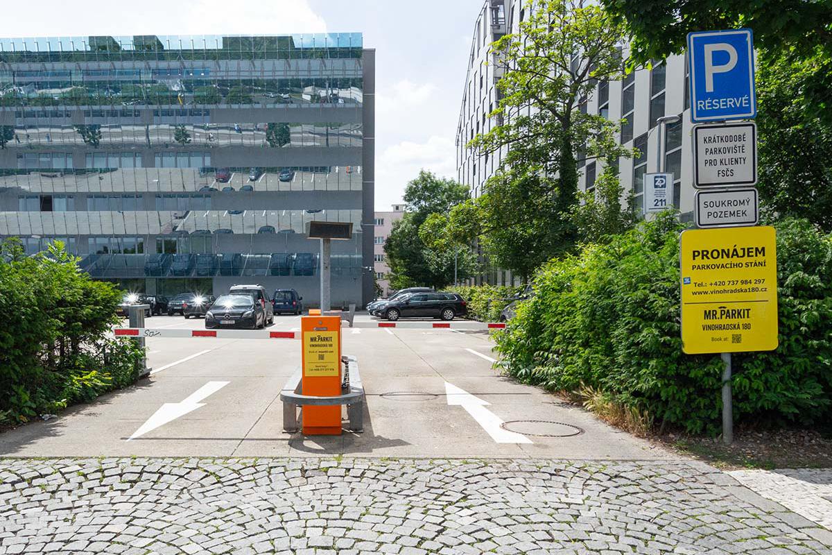 MR.PARKIT - Parking Vinohradská 1632/180