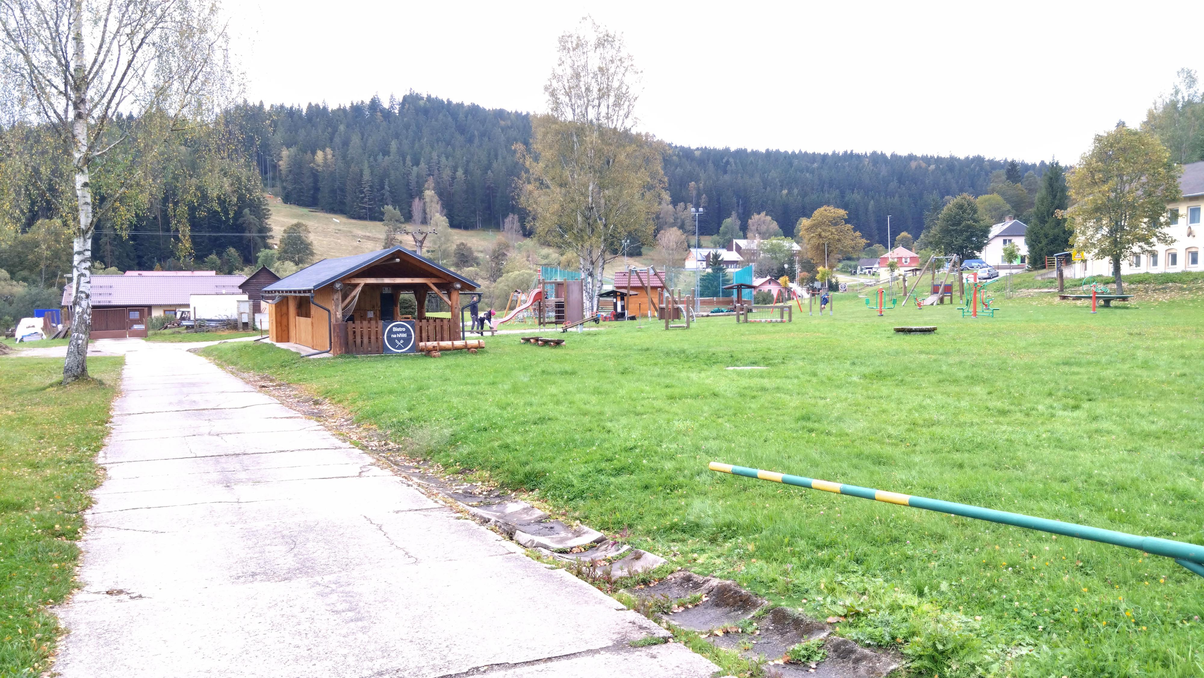 Bistro na hřišti foto 6