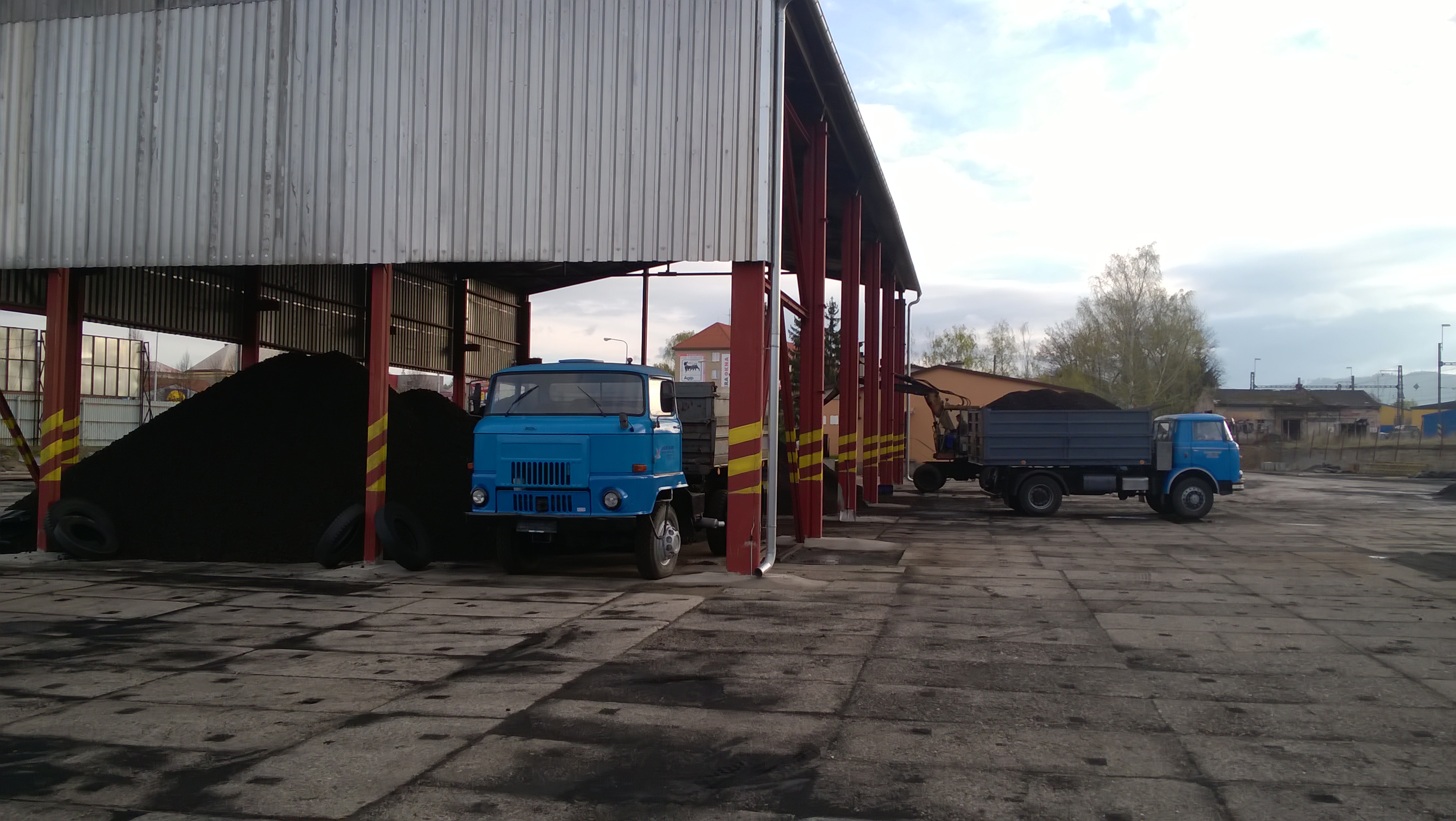 Uhelné sklady Zábřeh-obchod s palivem s.r.o. foto 2