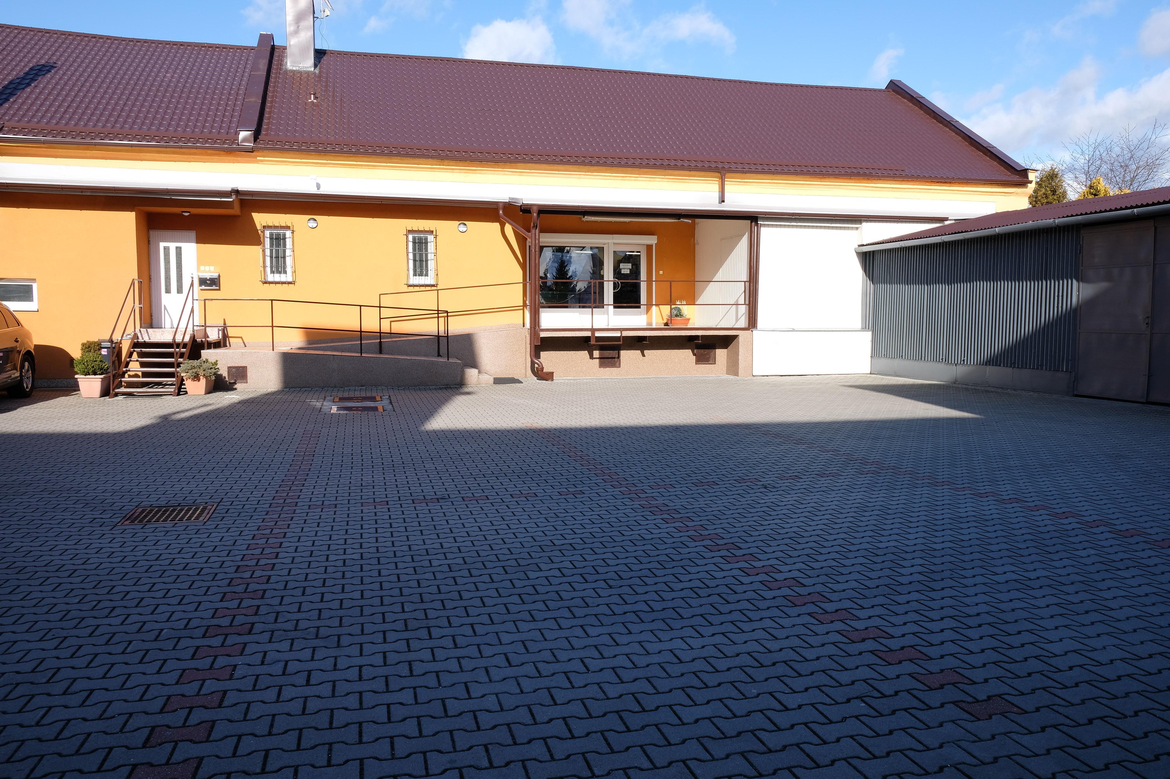 TKACZIK - Velkoobchod textilní galanterie foto 2