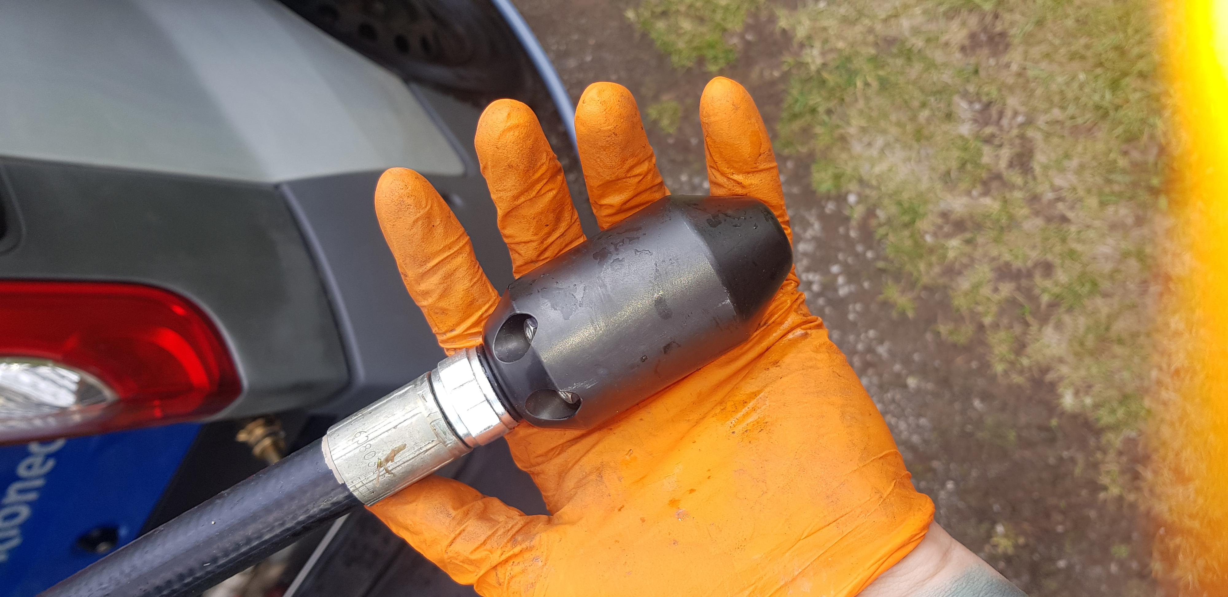 Donerios s.r.o. - Čištění kanalizace 24/7 foto 3