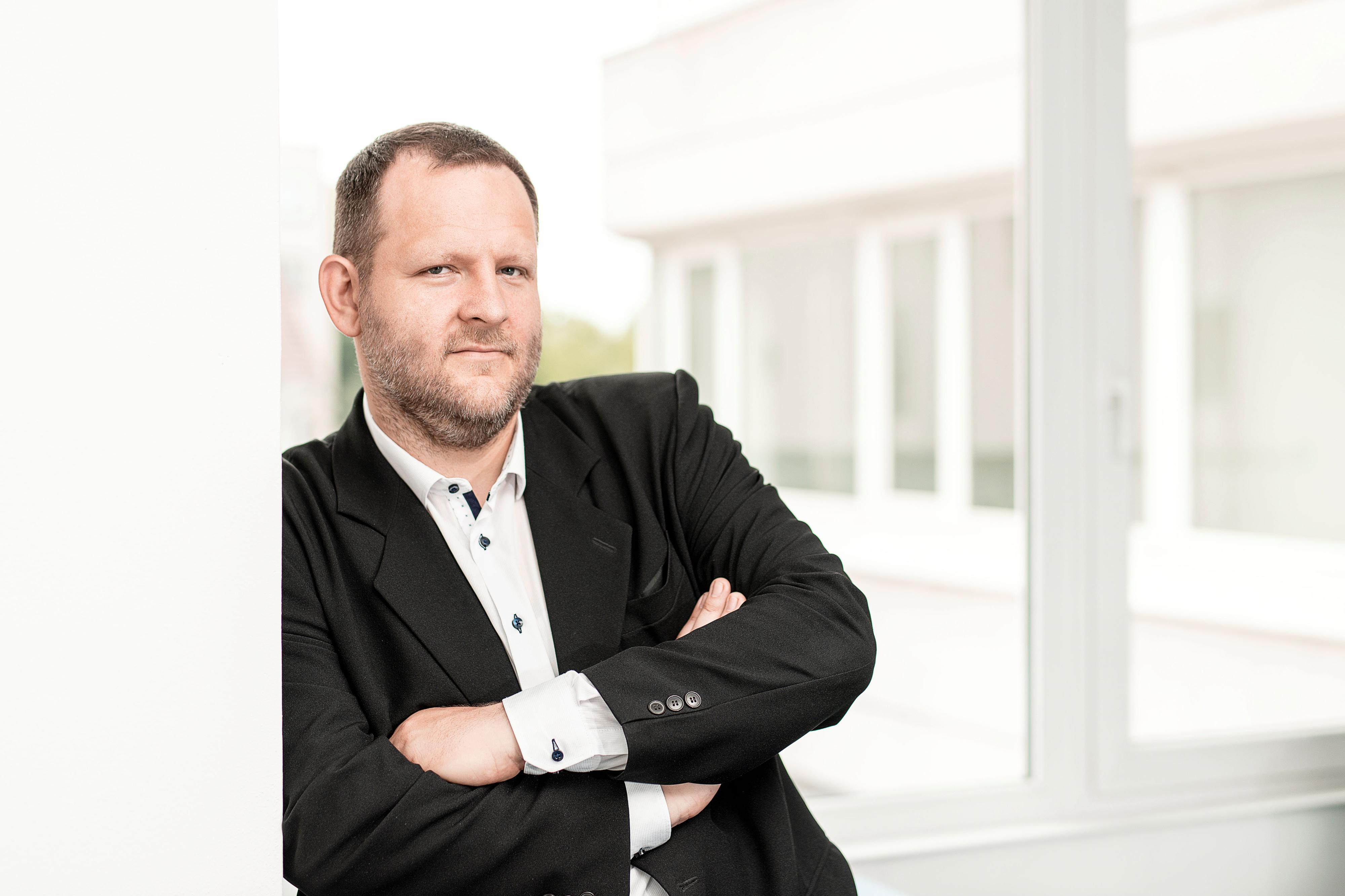 Mgr. Zdeněk Vojtášek, advokát