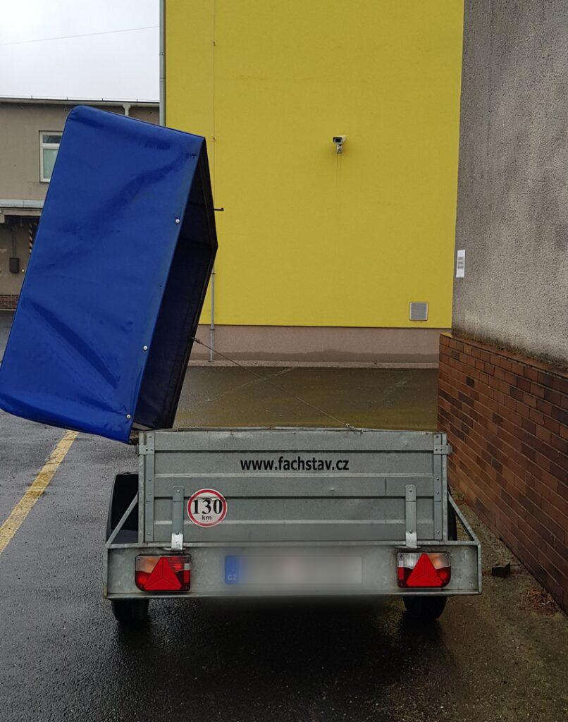 Půjčovna přívěsných vozíků F-M foto 3