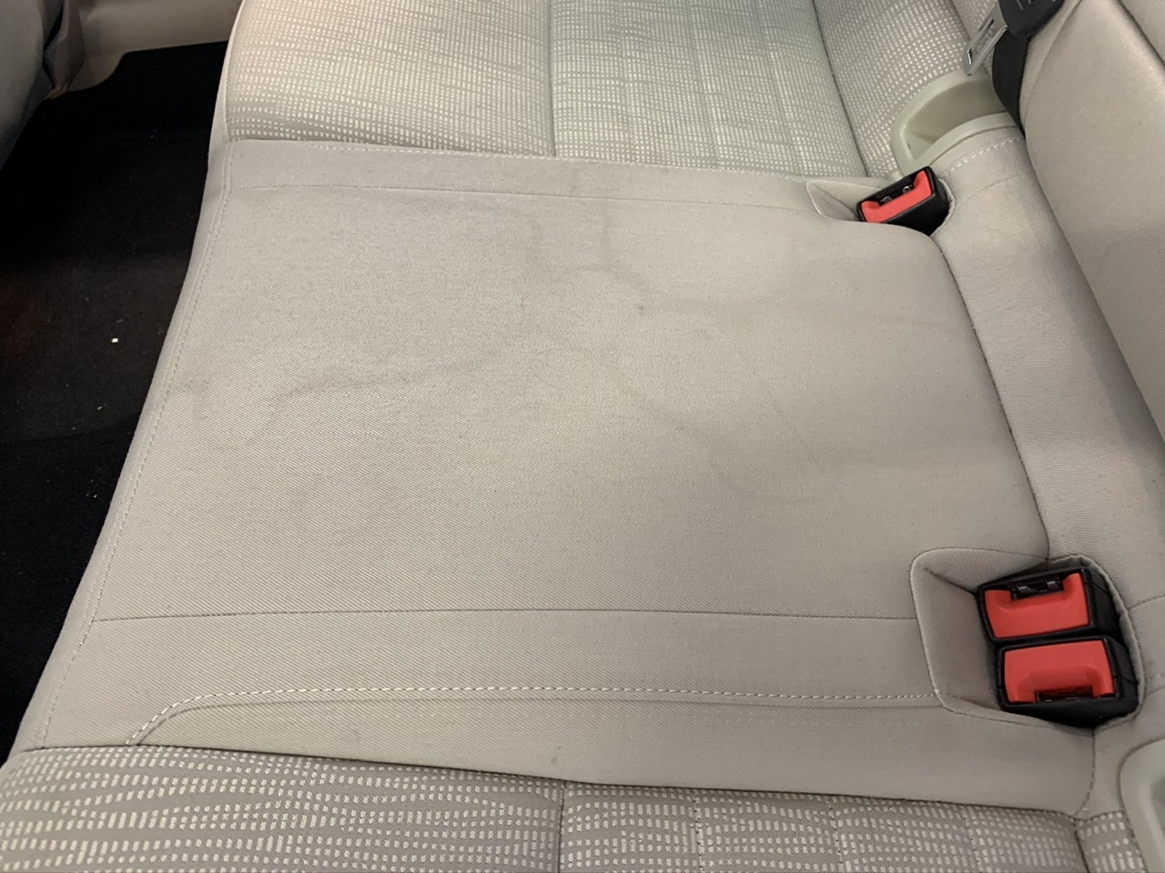 Radek Všetička – Čištění sedaček a detailing foto 6