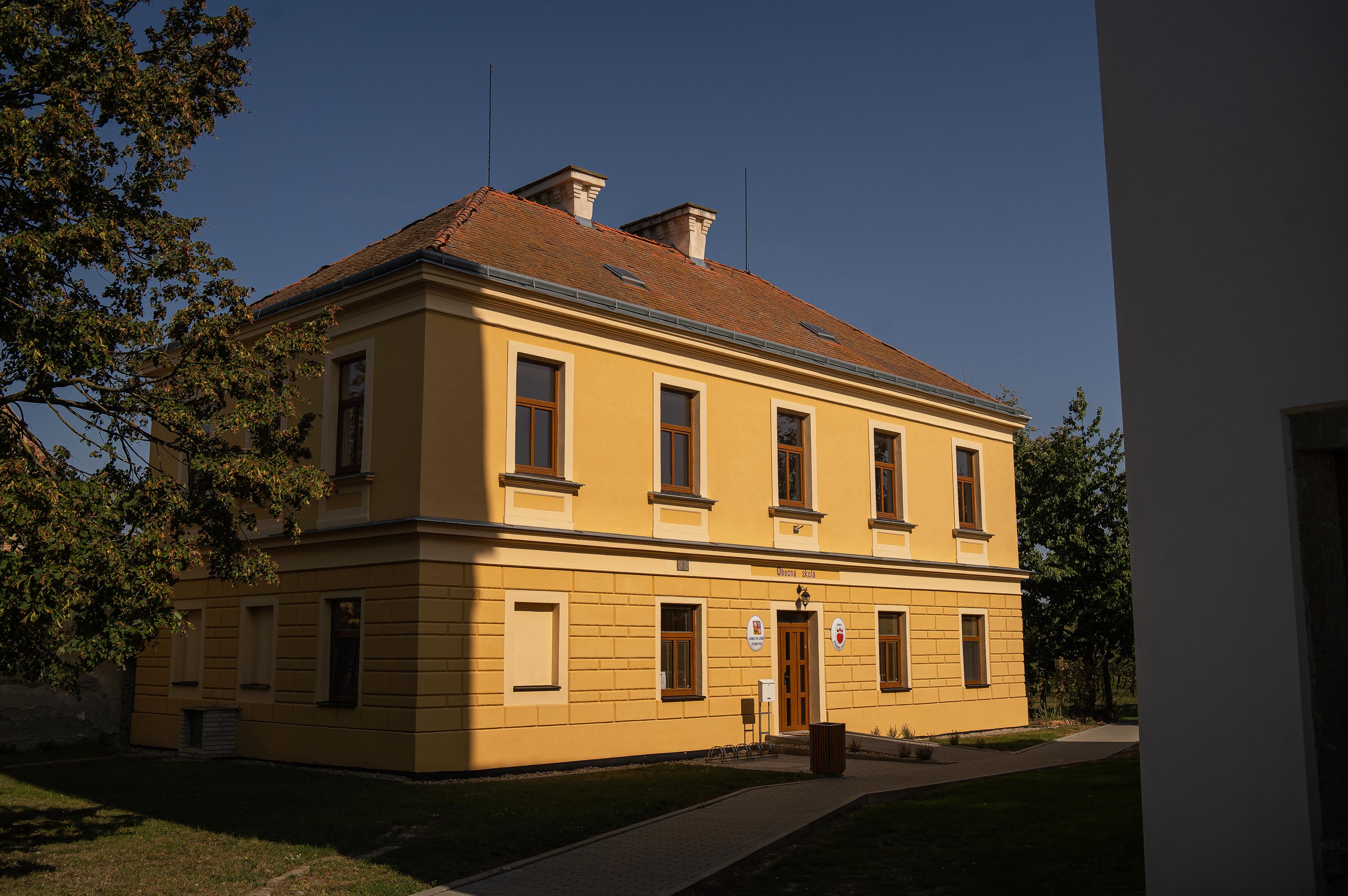 Dobré Pole - obecní úřad