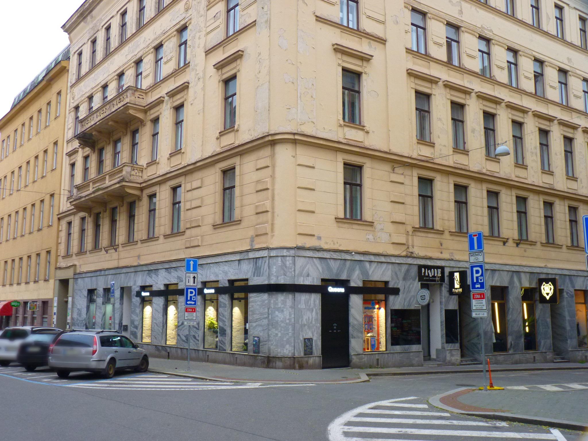 Pivní restaurace Parodie foto 2