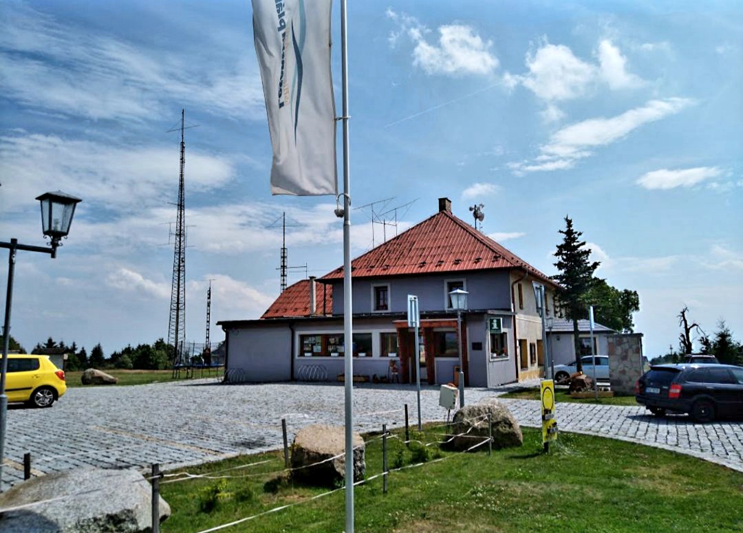 Vzdělávací a rekreační centrum Lesná, o.p.s.