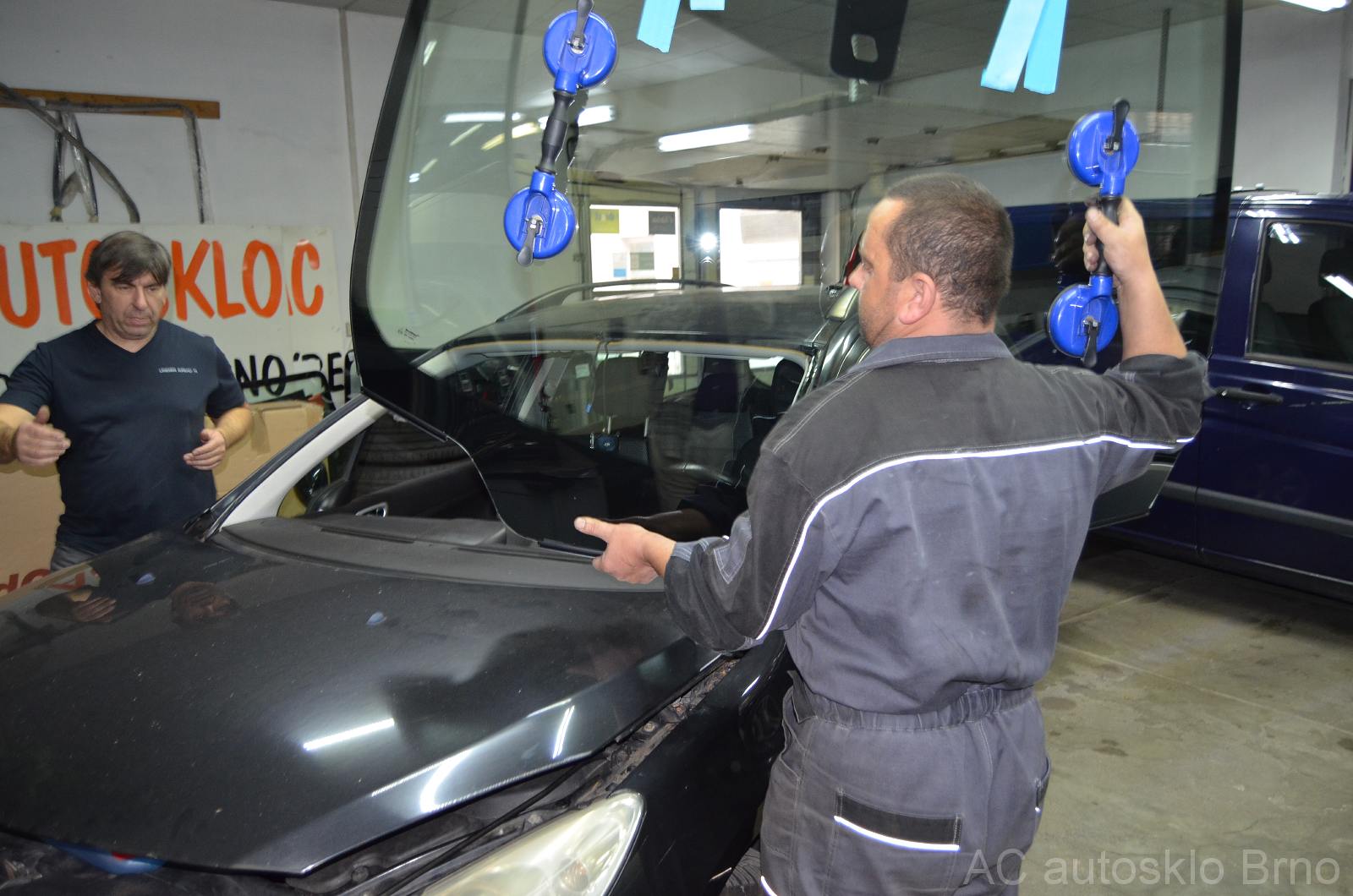 AC AUTOSKLO, s.r.o. foto 5