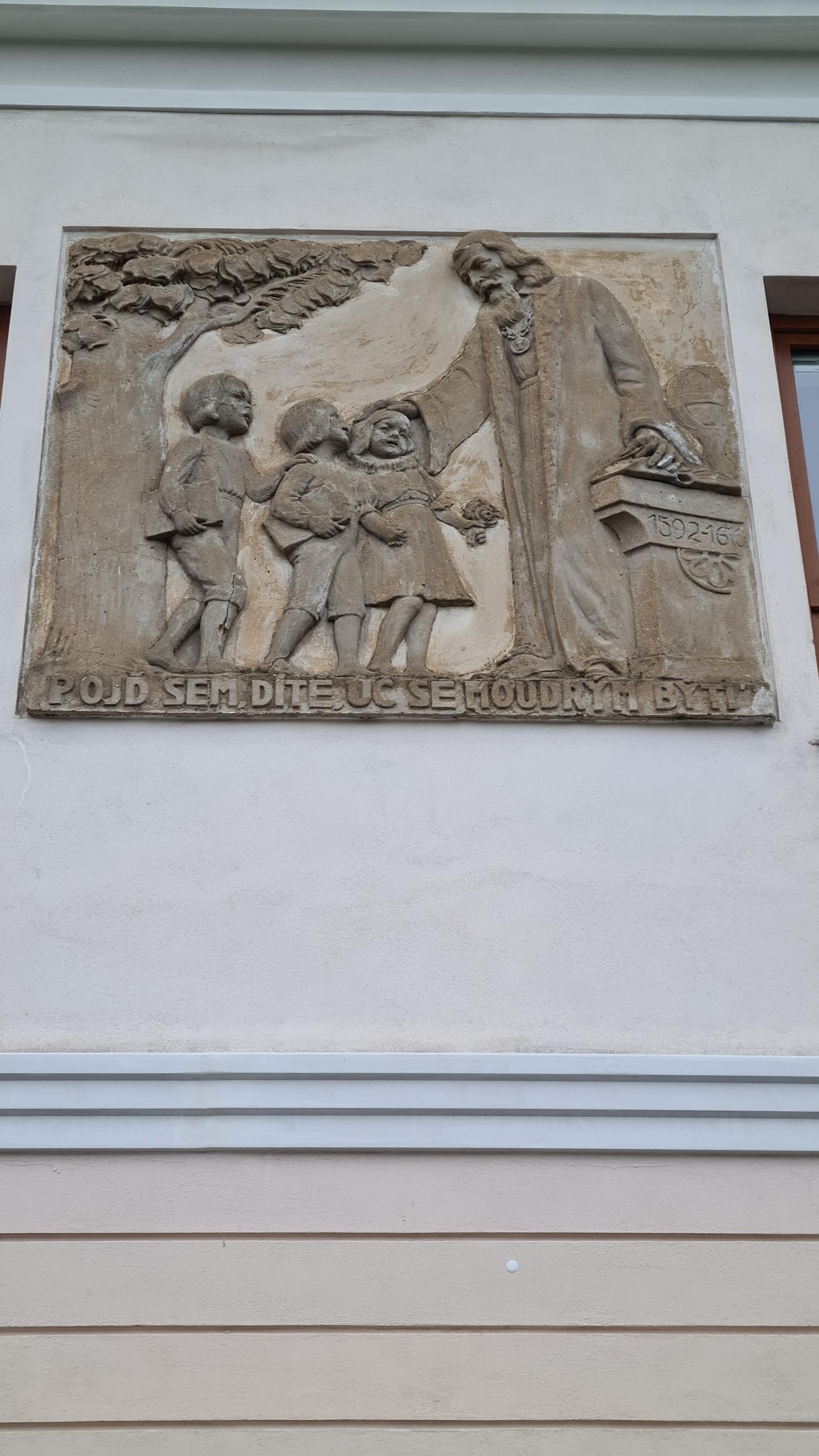 Základní škola a mateřská škola Drahanovice foto 2
