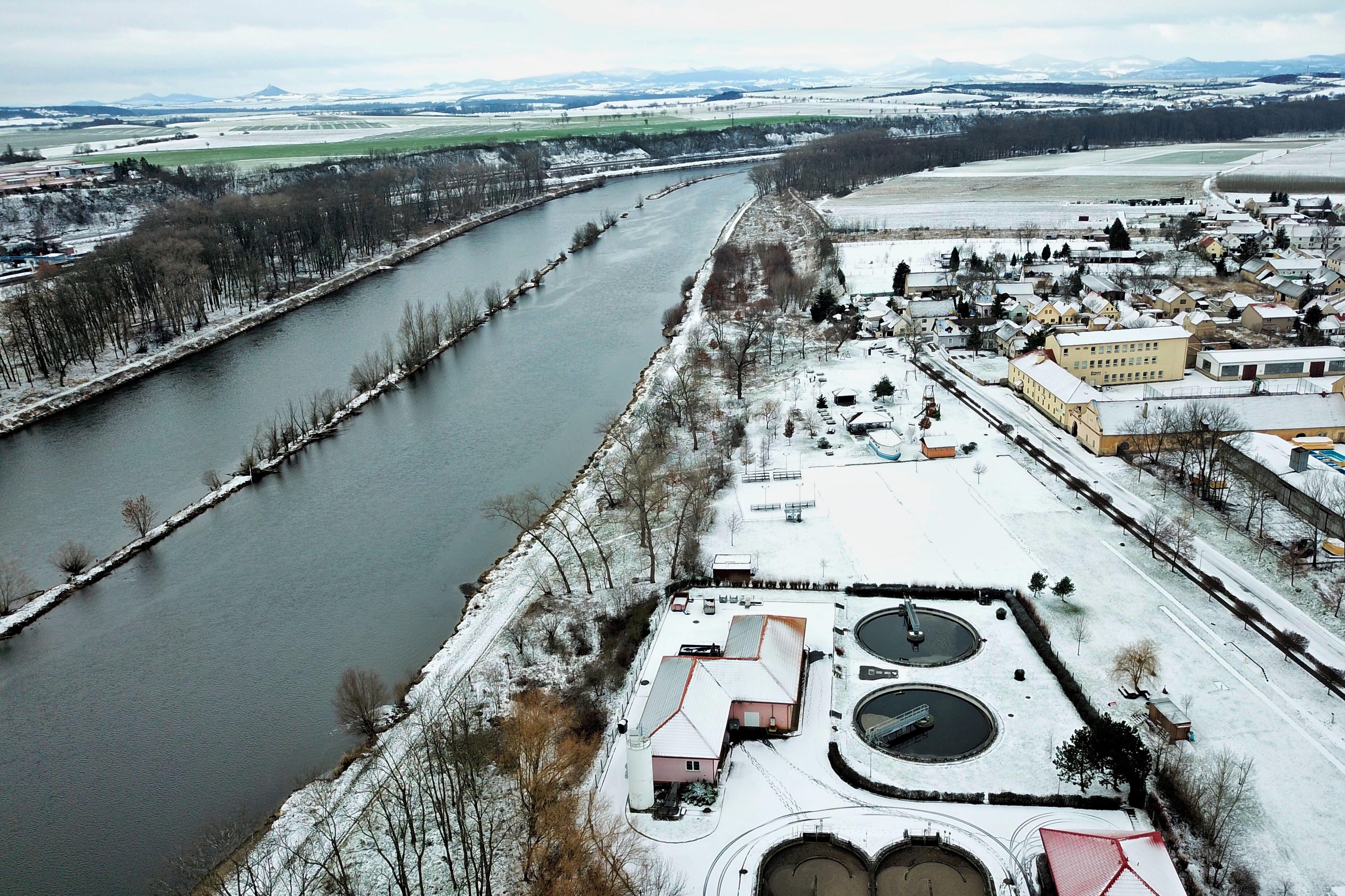 SDH Vědomice - hřiště foto 6