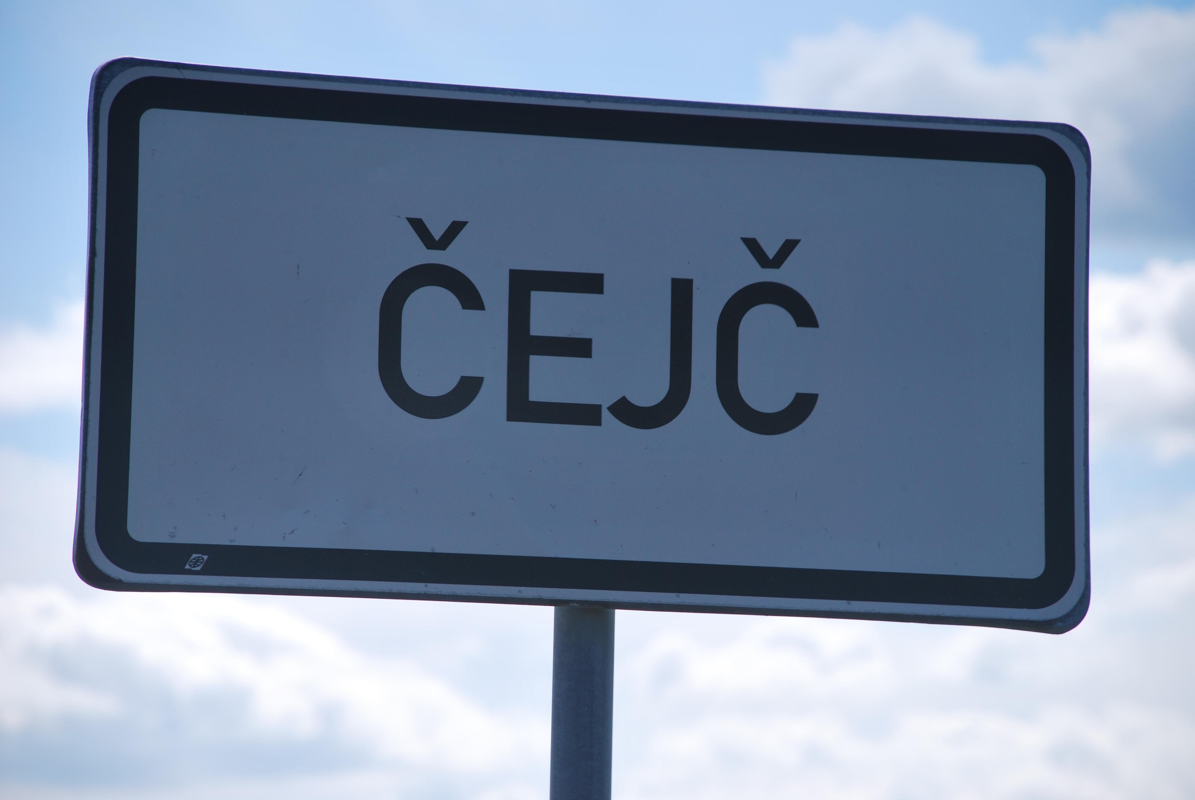 Čejč - obecní úřad foto 3
