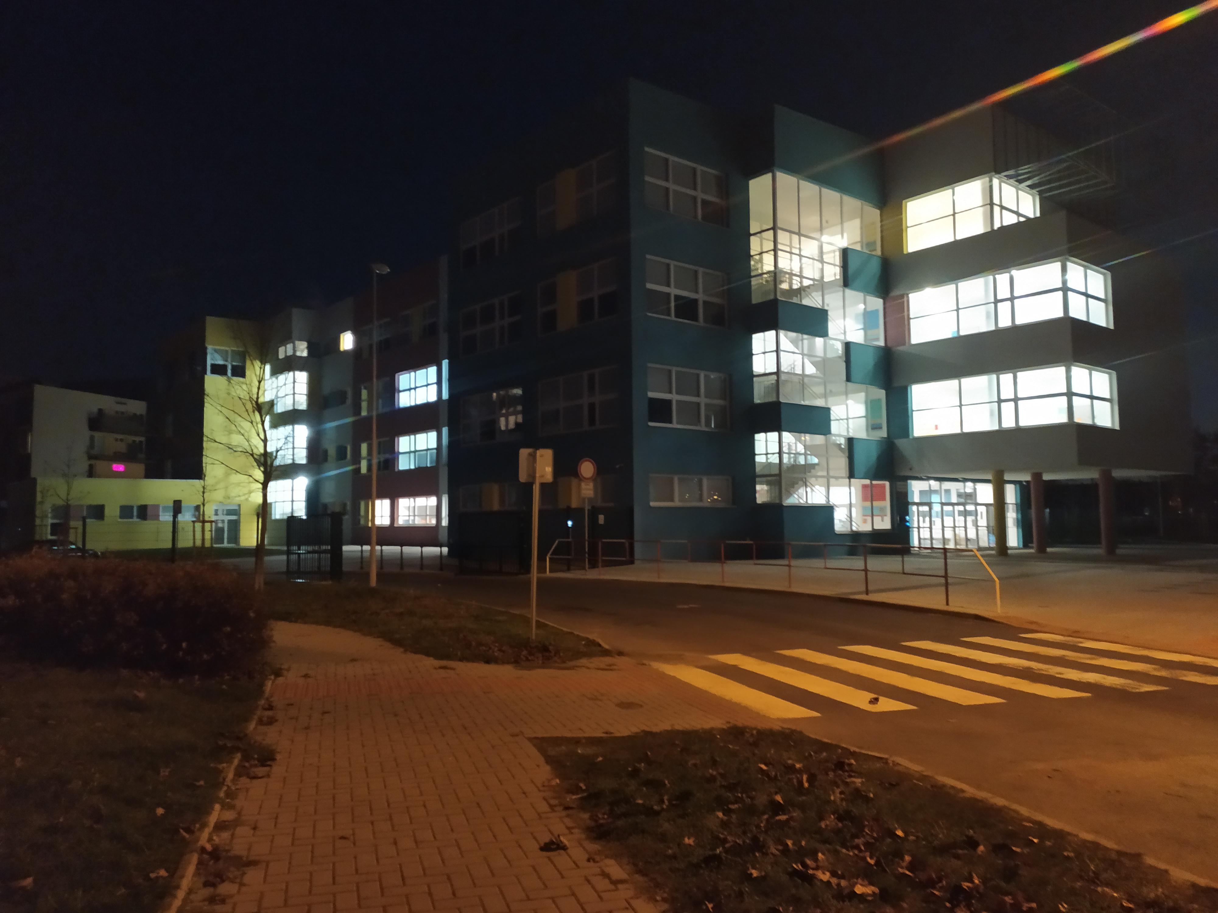 Základní škola Praha 5 foto 3