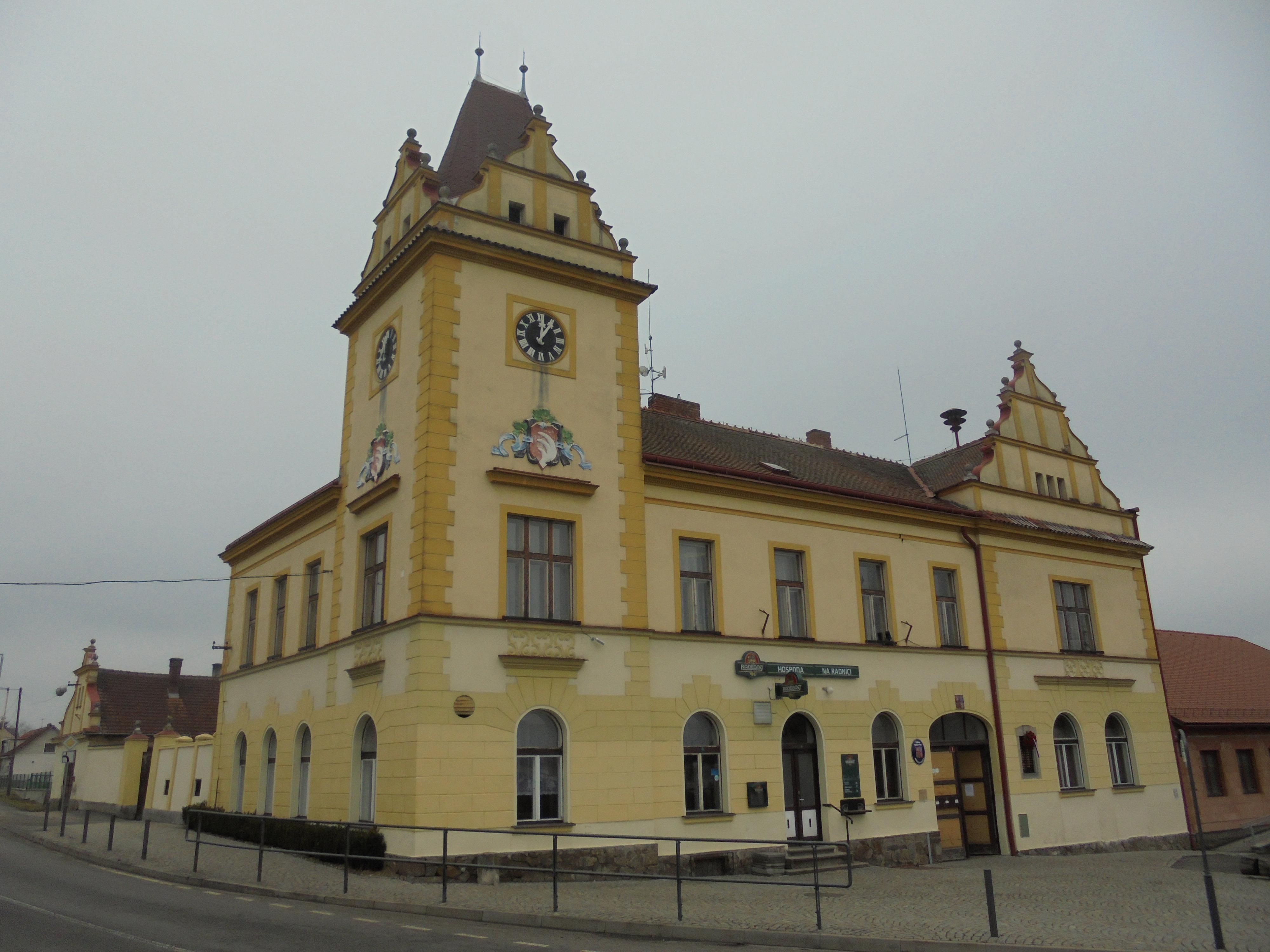 Křivsoudov - úřad městyse foto 2
