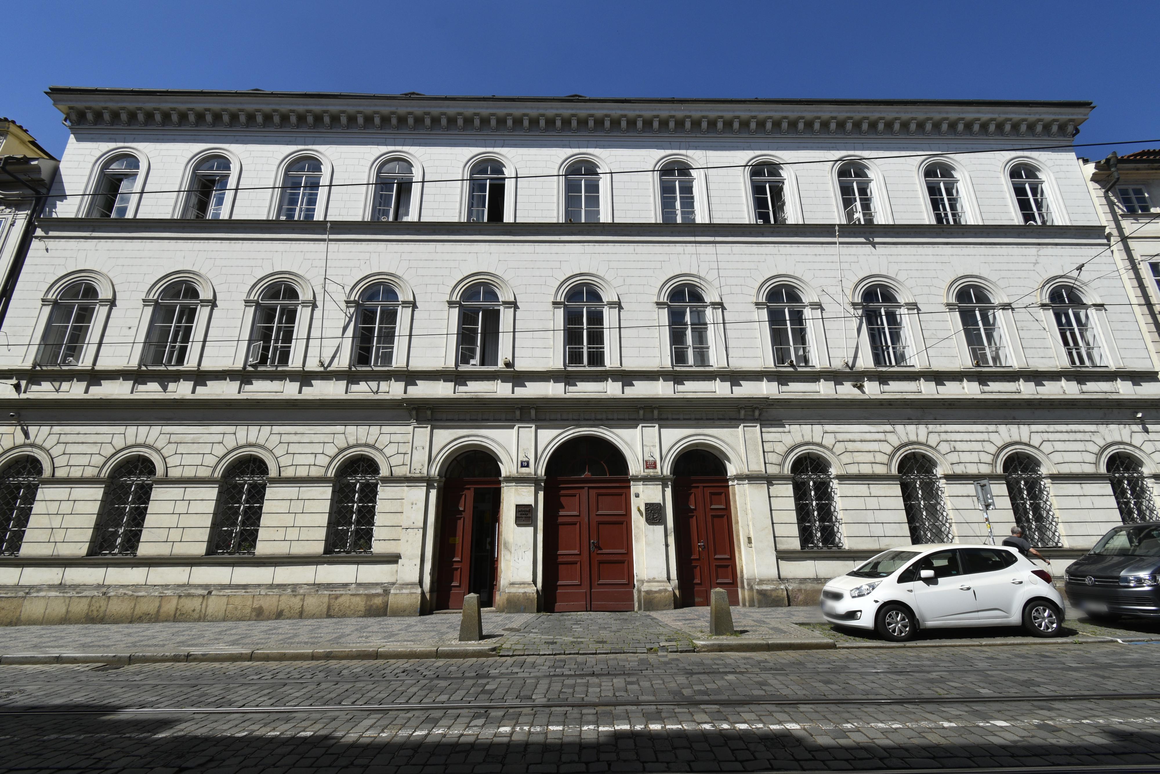 Okresní soud Praha - západ foto 2