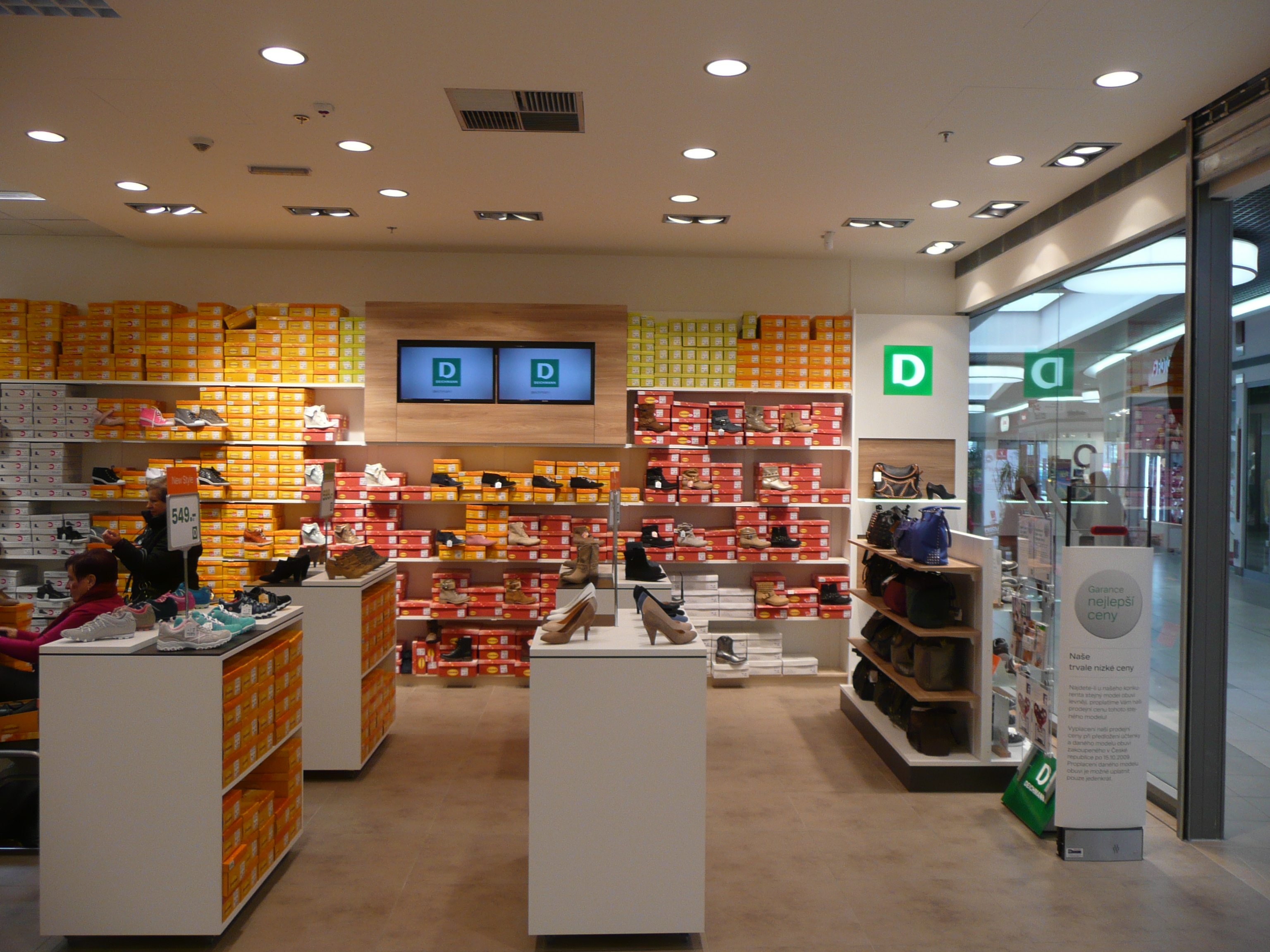 DEICHMANN foto 4