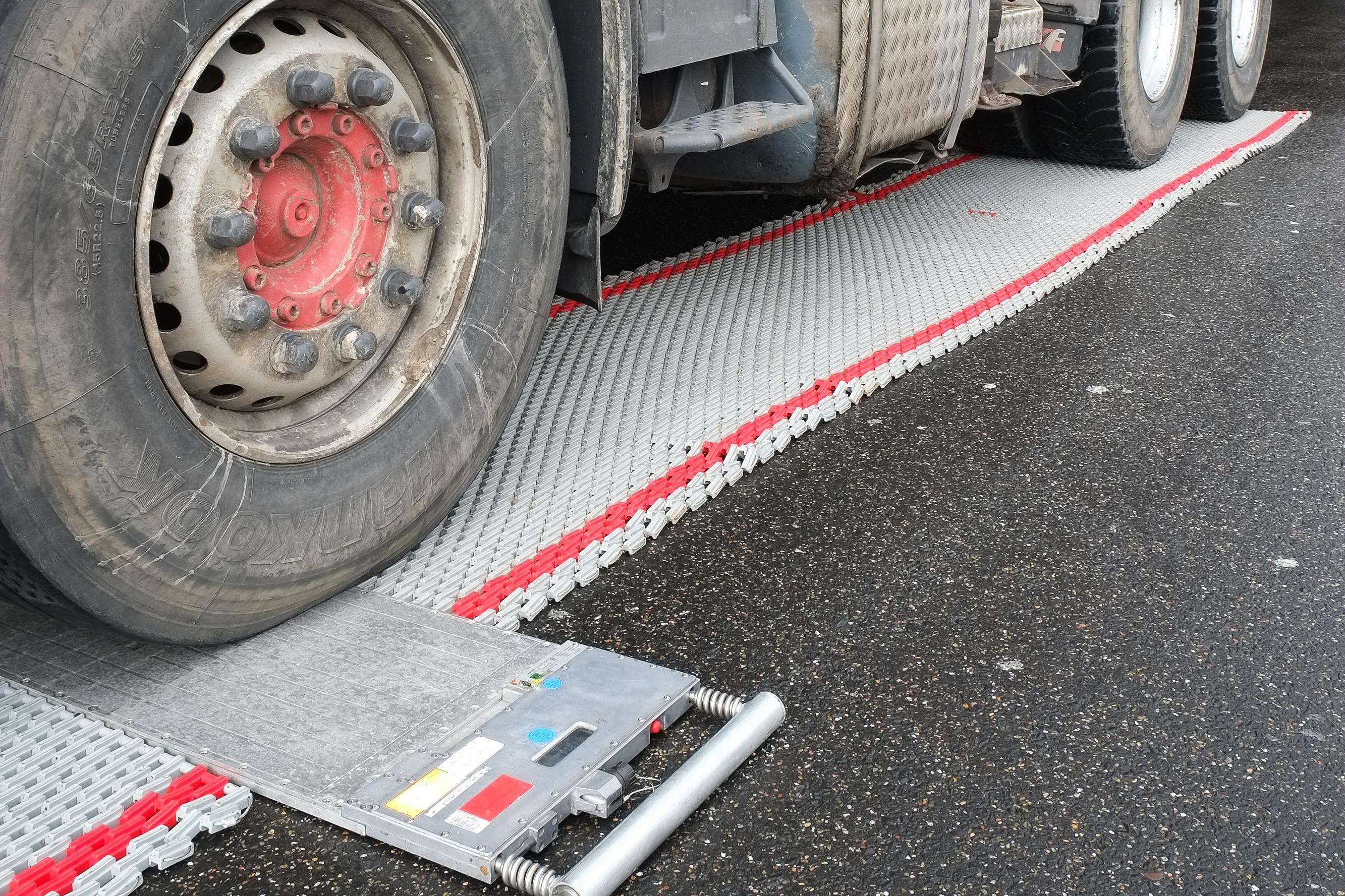 Návrh, montáž a modernizace vážních systémů