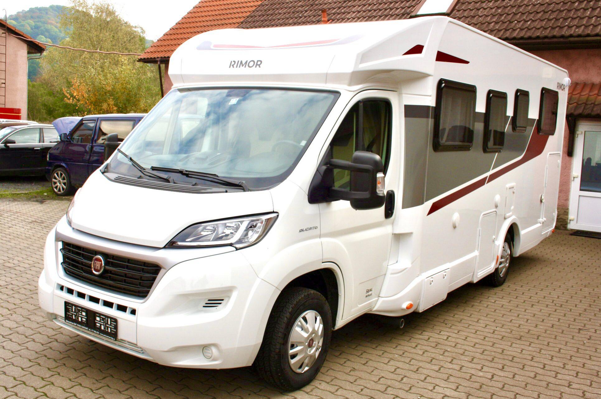 Půjčovna obytných vozů - Stehlík