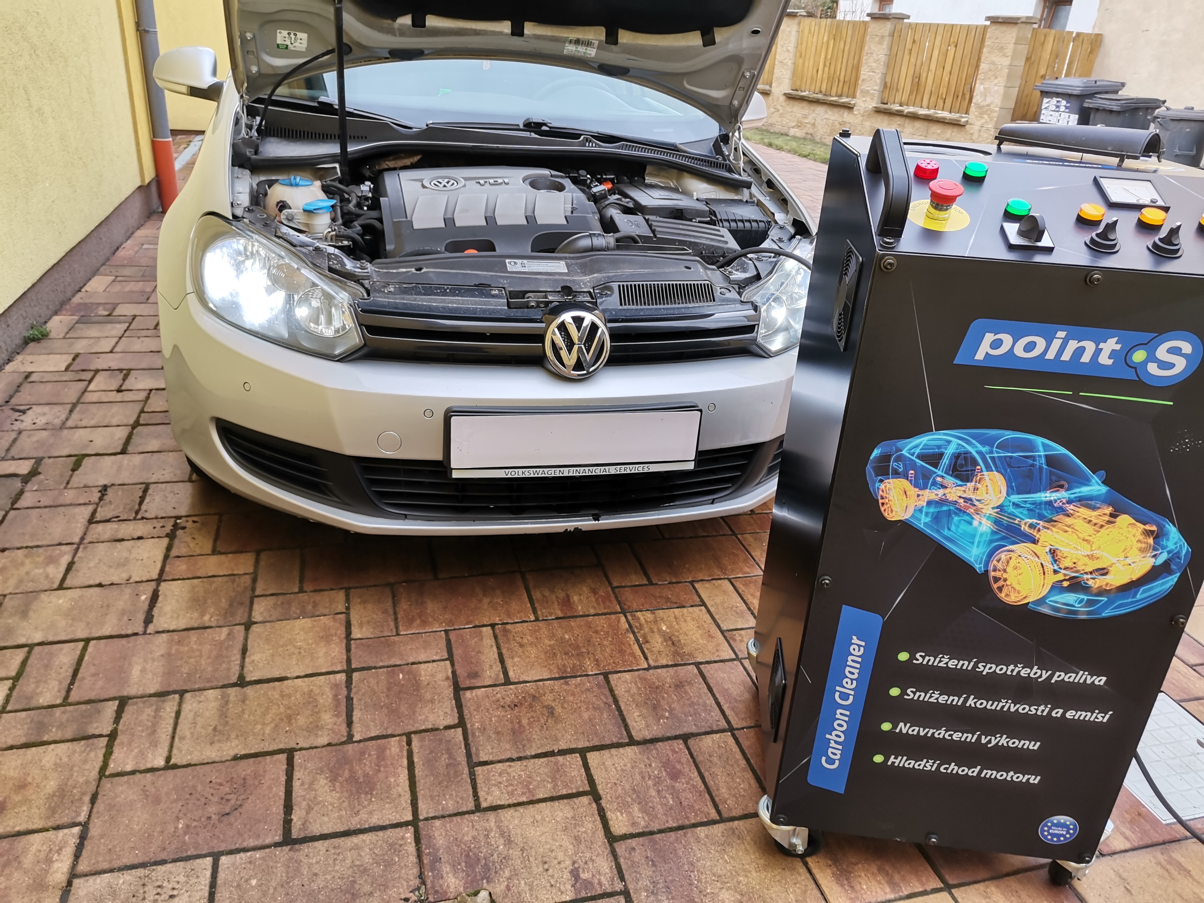 Dekarbonizace motoru Litoměřice foto 4