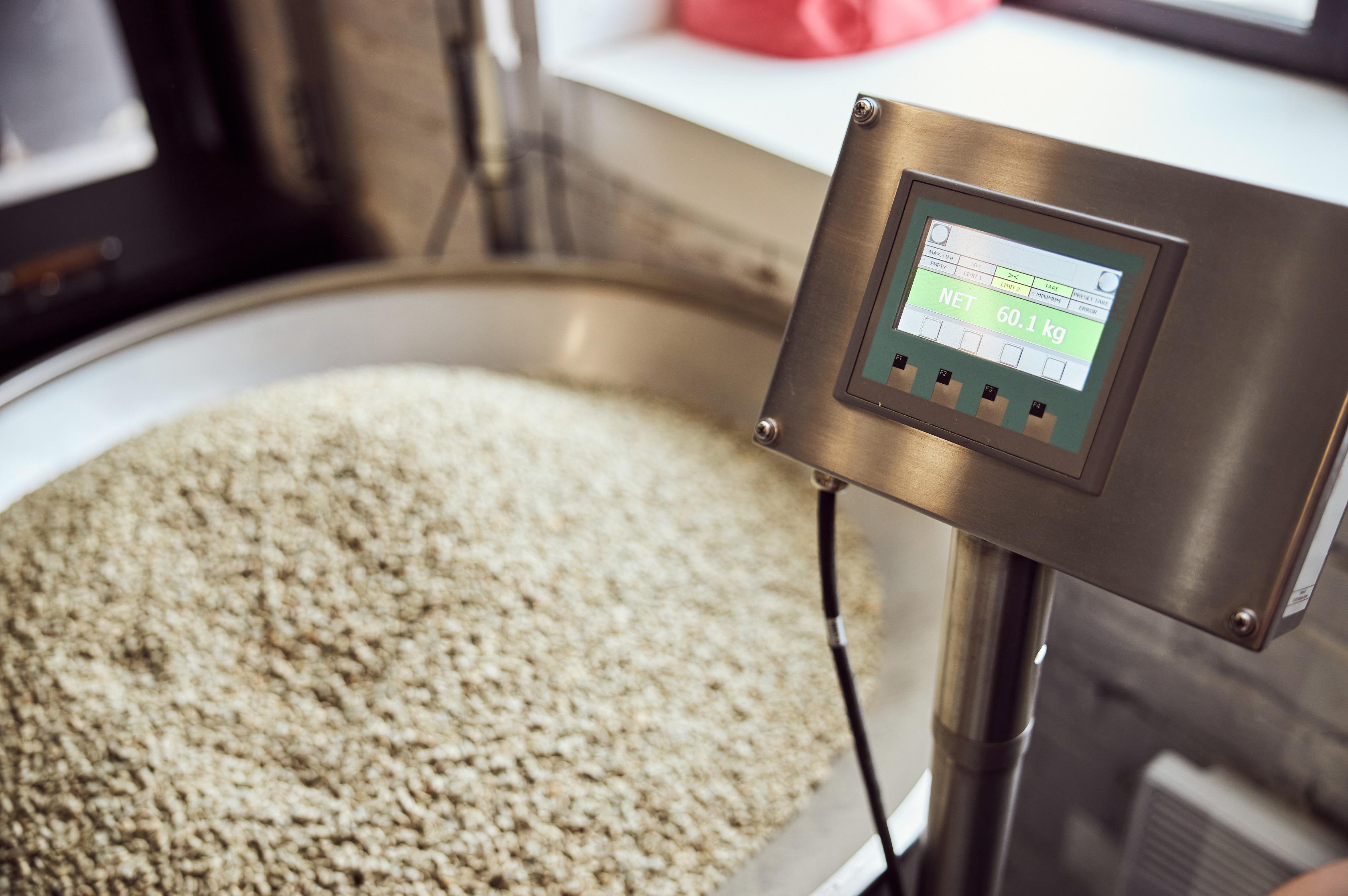 M.E.N. expert - vážní systémy