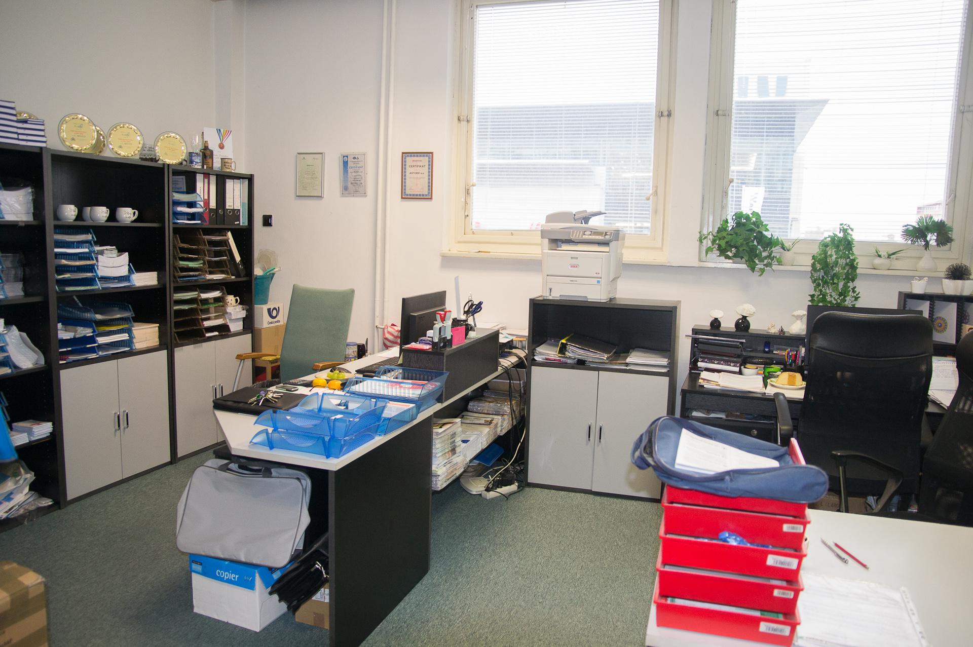 Astorie a.s. | S lehkostí světem financí