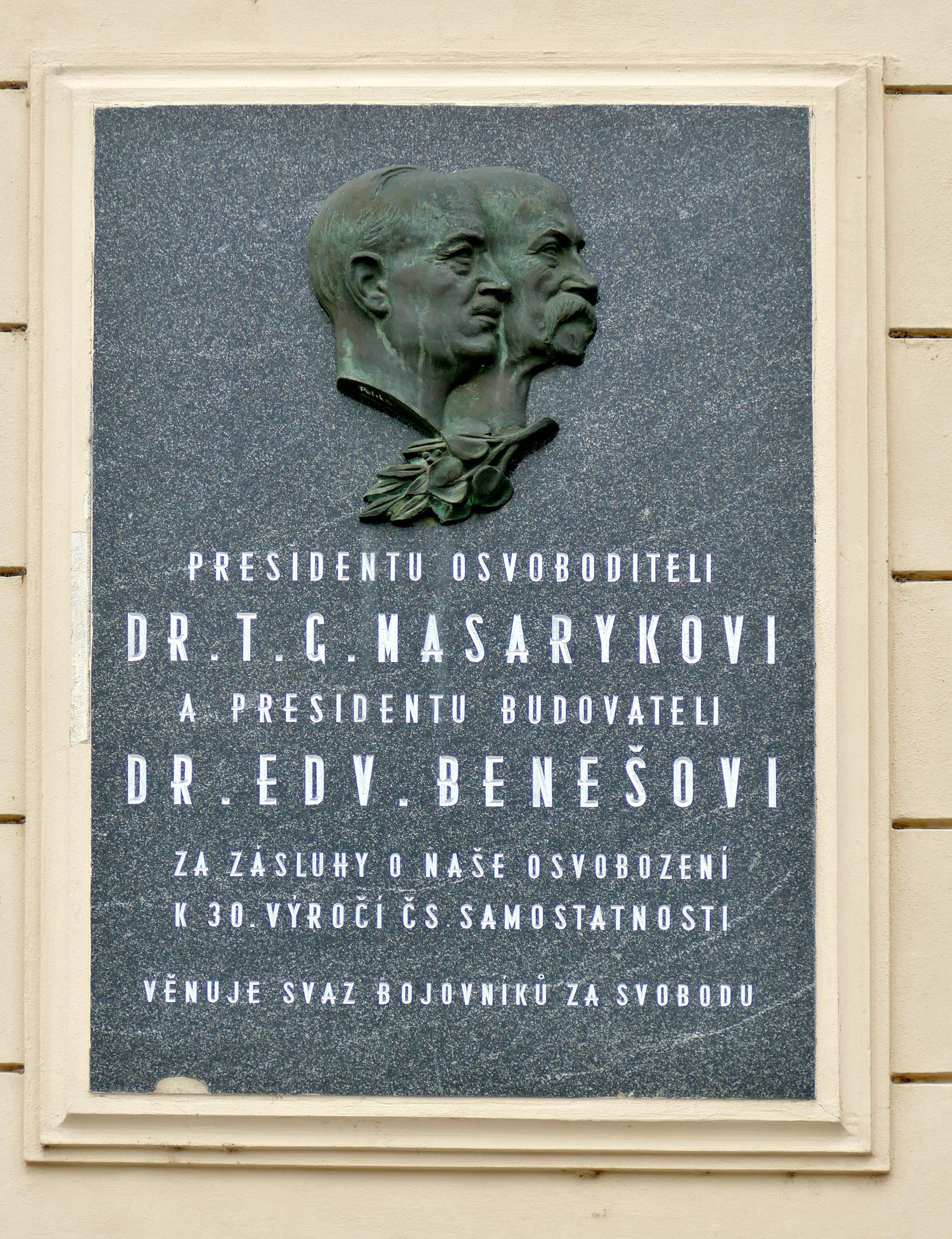 Lipník nad Bečvou - městský úřad foto 6