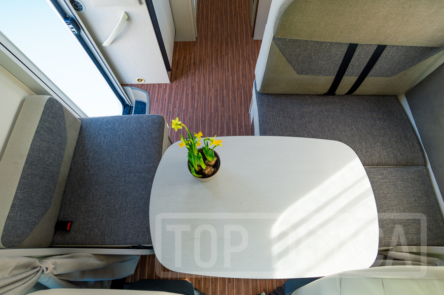 TOP DOVČA - Prodej a půjčovna obytných vozů