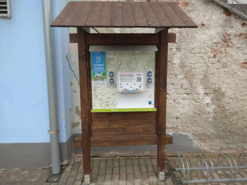 Nabíjecí stanice Restaurace U Medvěda