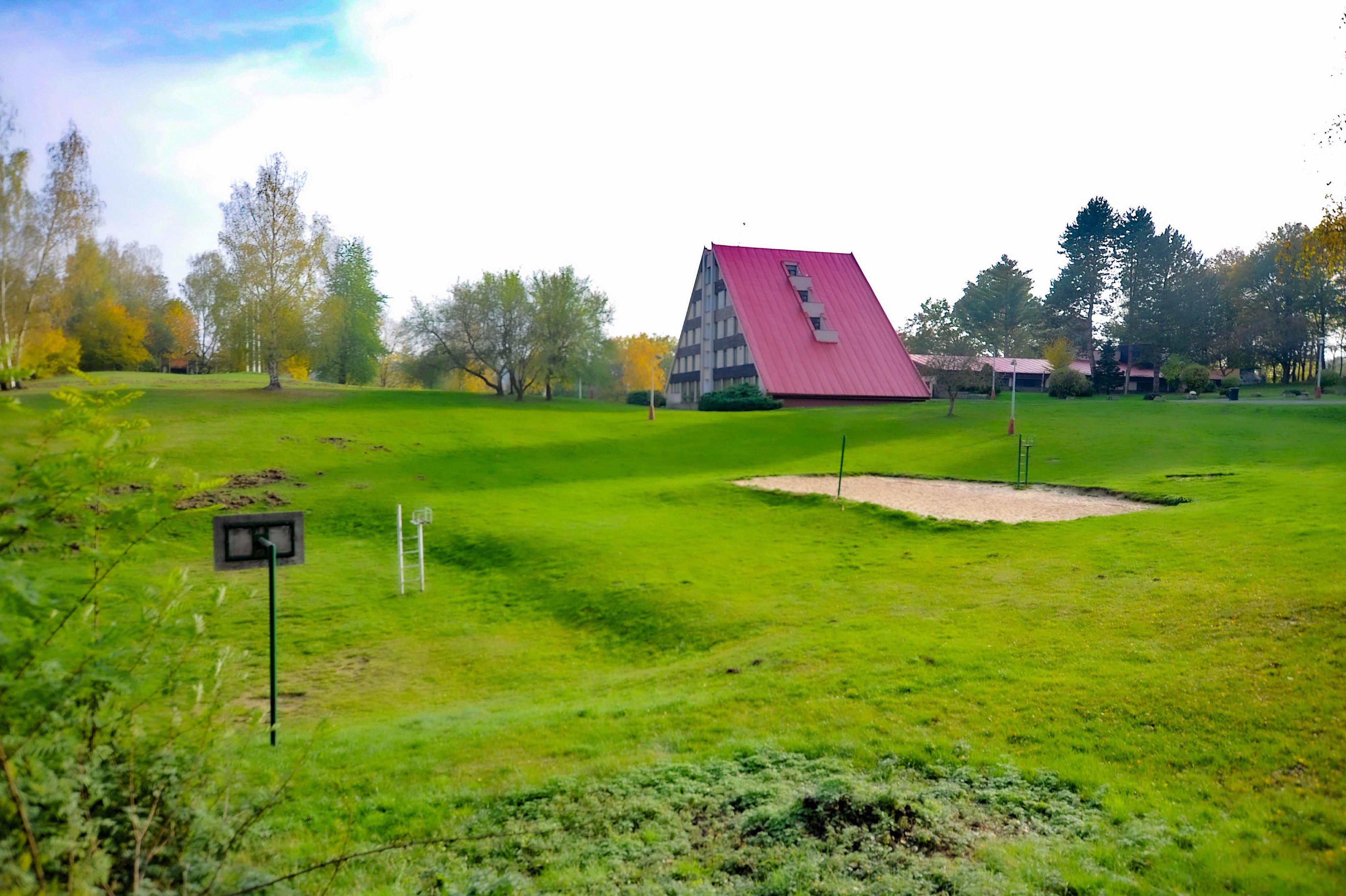 Dětský tábor - Lites (Rekreační středisko - Agentura HAUL)