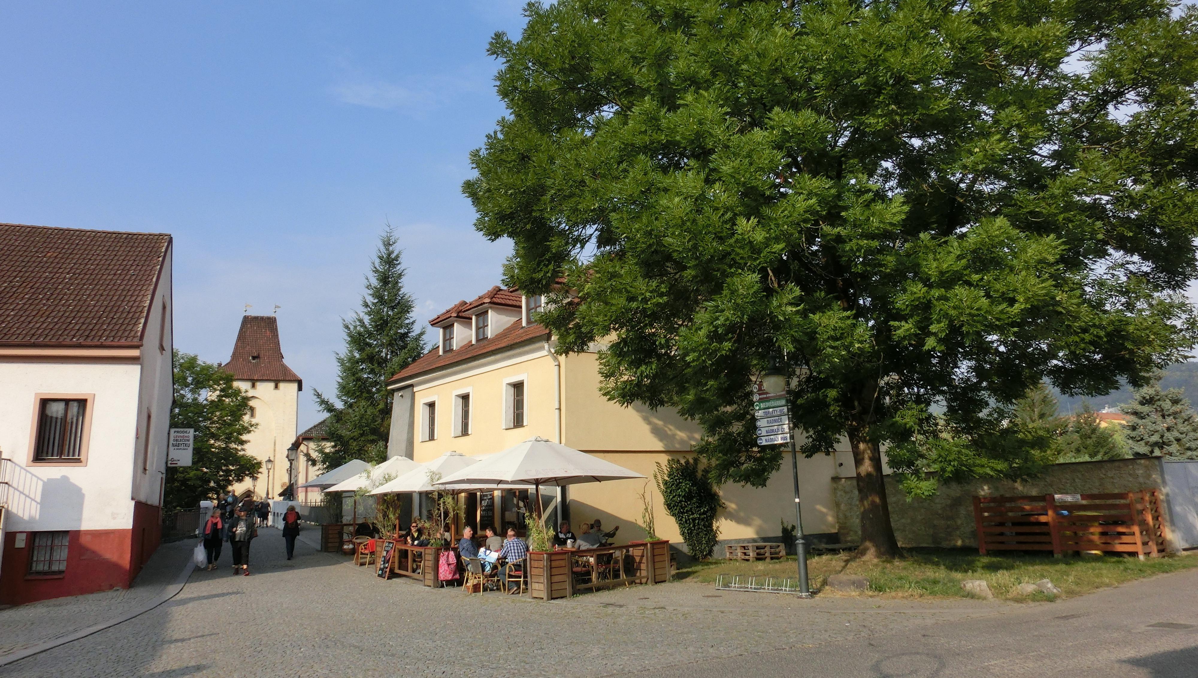 Cafe Creperie Strakatý Králík