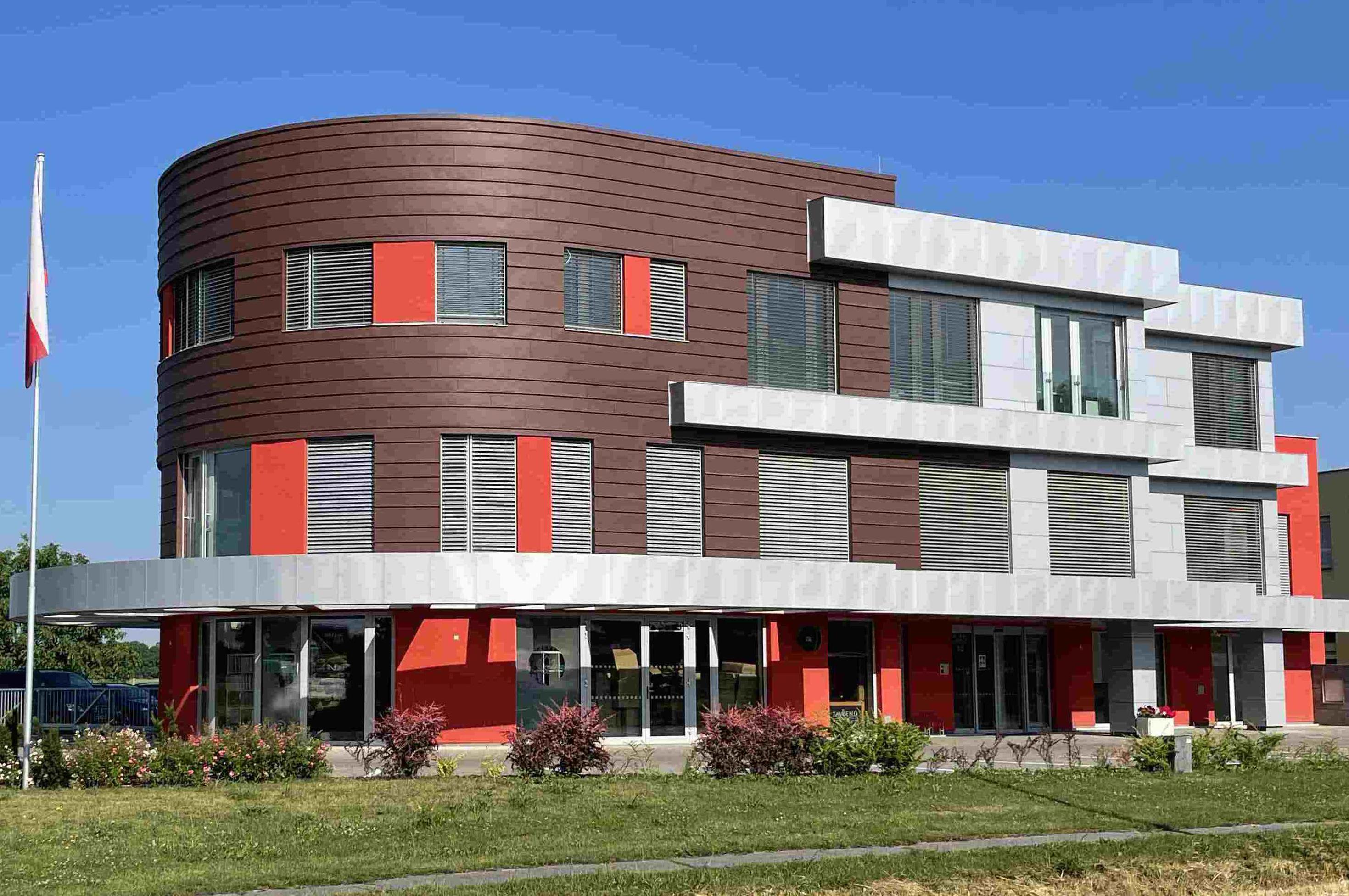 LEASINGOVÝ MAKLÉŘ, s.r.o.