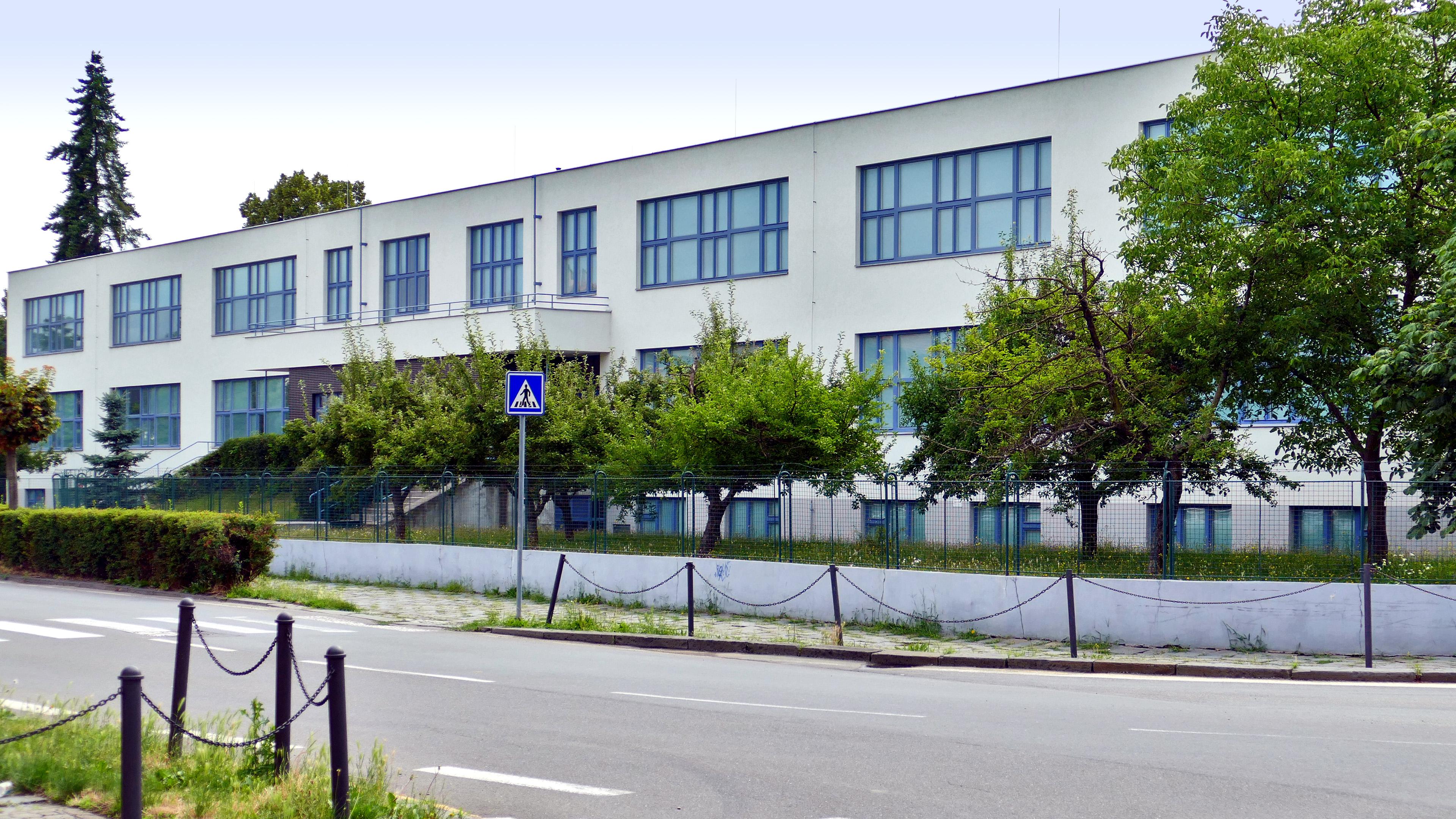 Gymnázium Jana Blahoslava a Střední pedagogická škola, Přerov, Denisova 3
