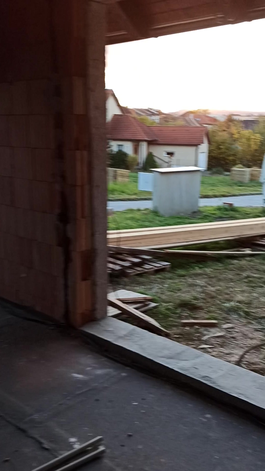 Elektrikář - Petr Herout foto 2 (náhled videa)