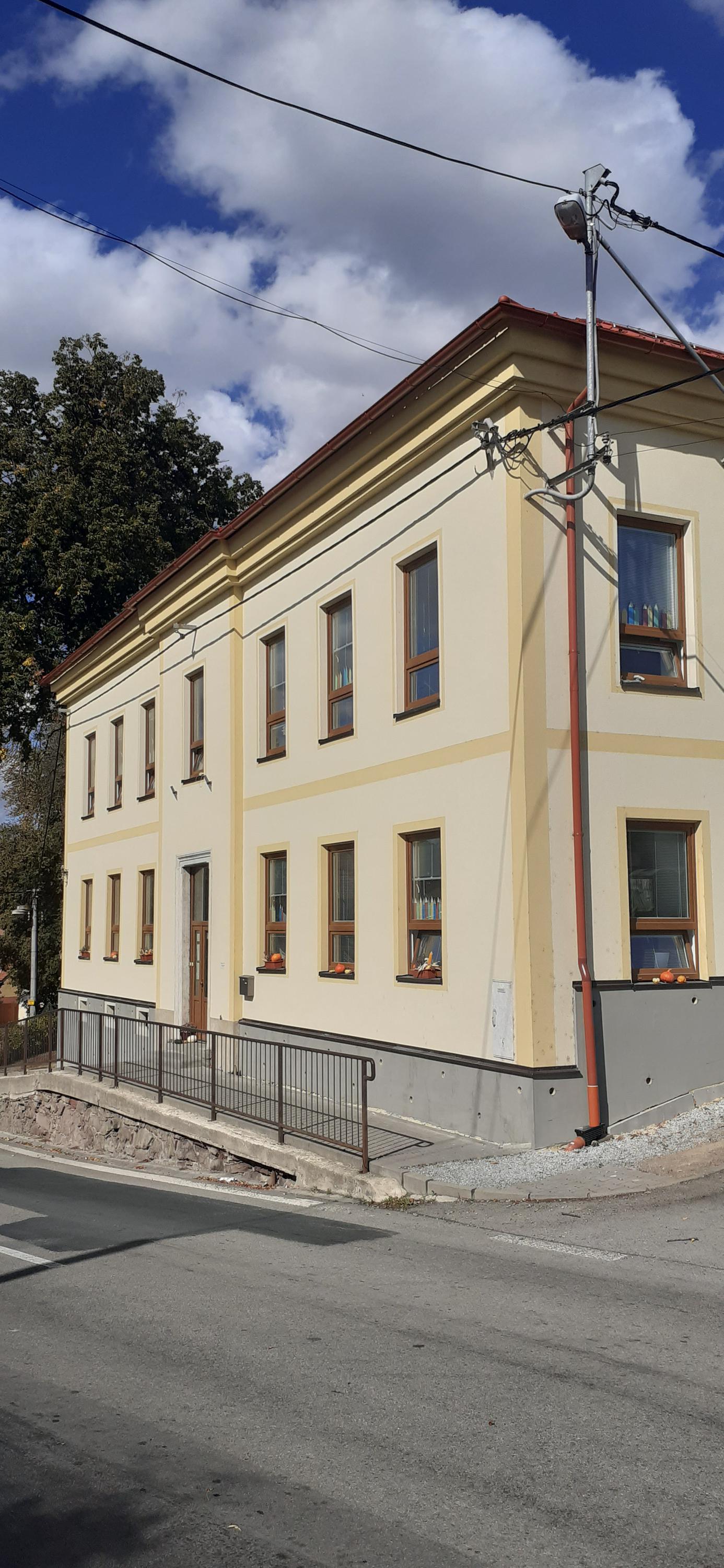 ZŠ a MŠ Sebranice foto 4