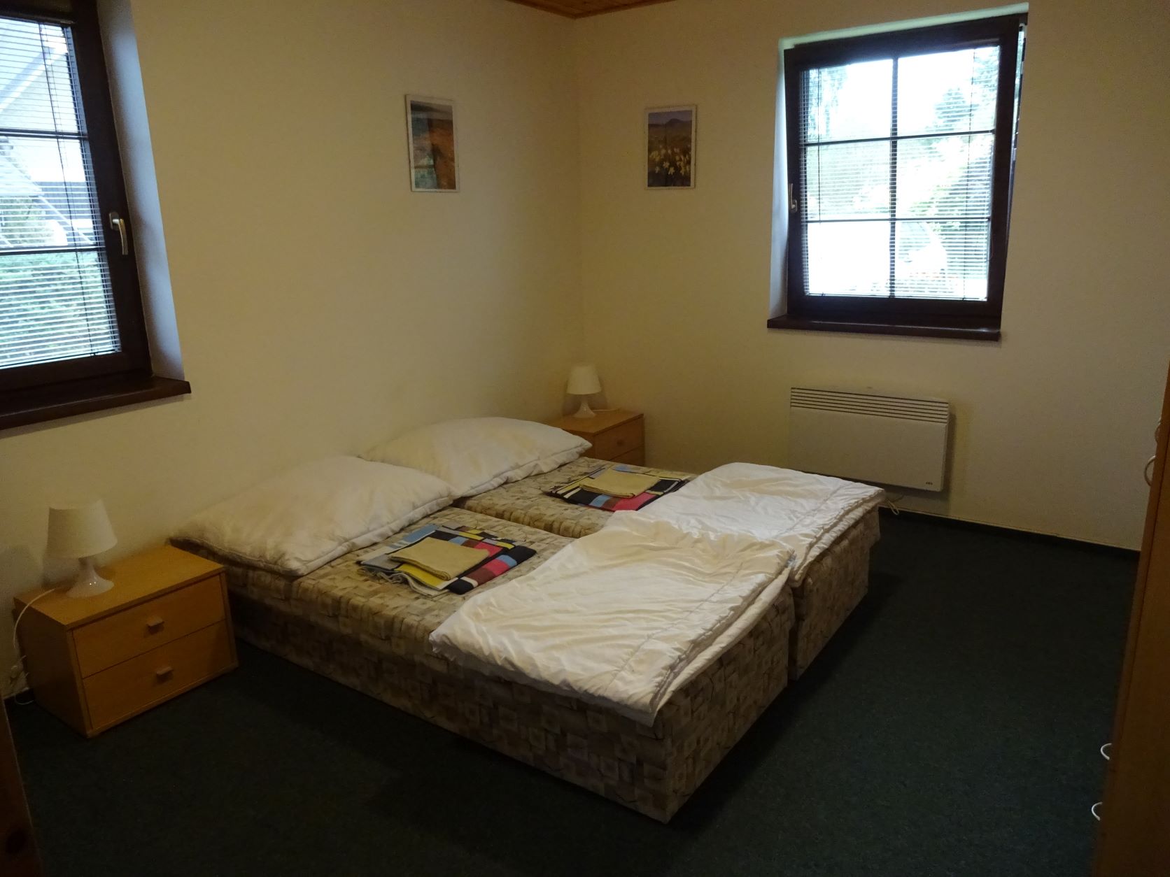 Pod spálenou hospodou foto 6