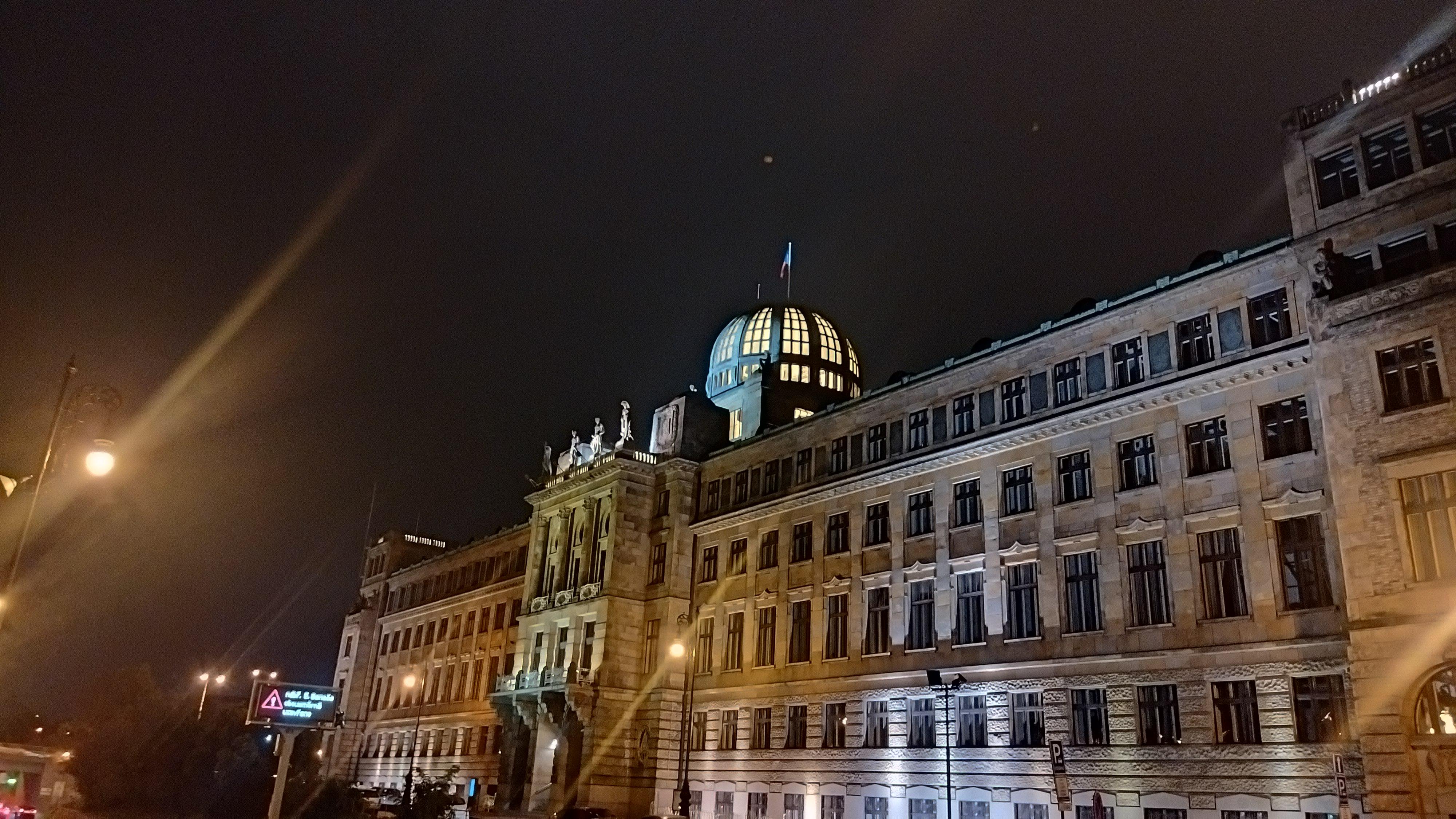 Ministerstvo průmyslu a obchodu foto 2