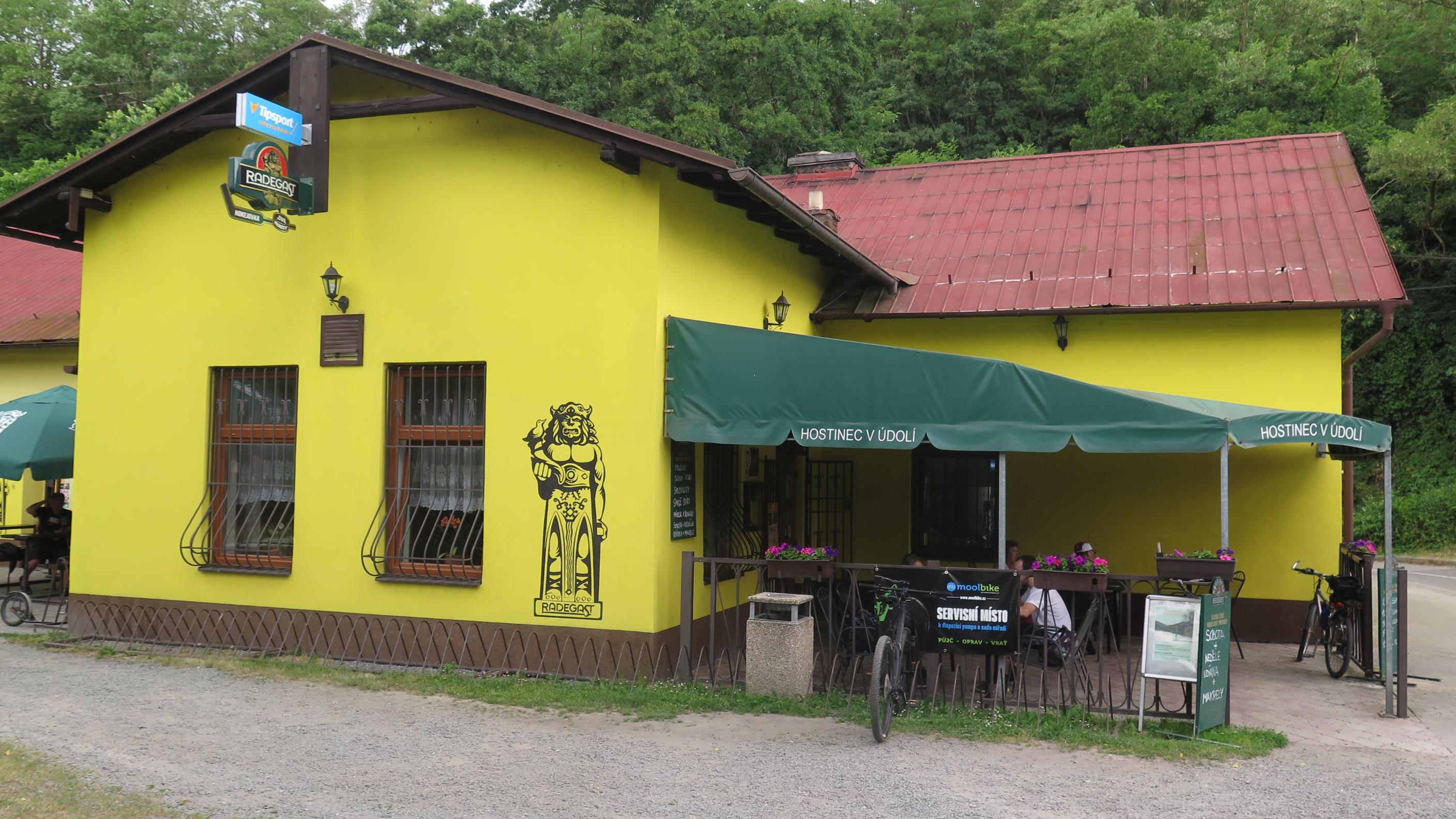 Restaurace V Údolí foto 4