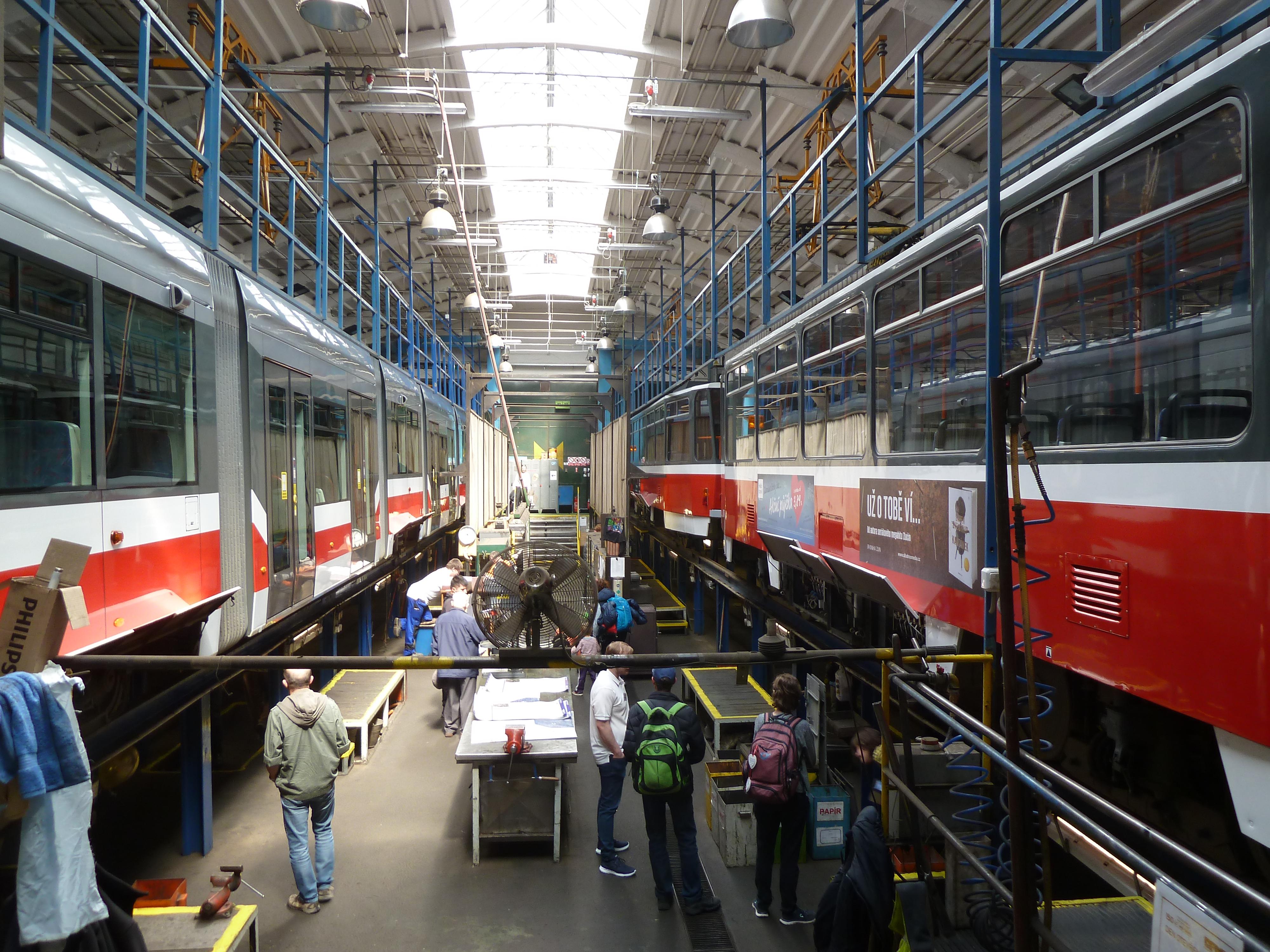 Vozovna dopravního podniku města Brna foto 2