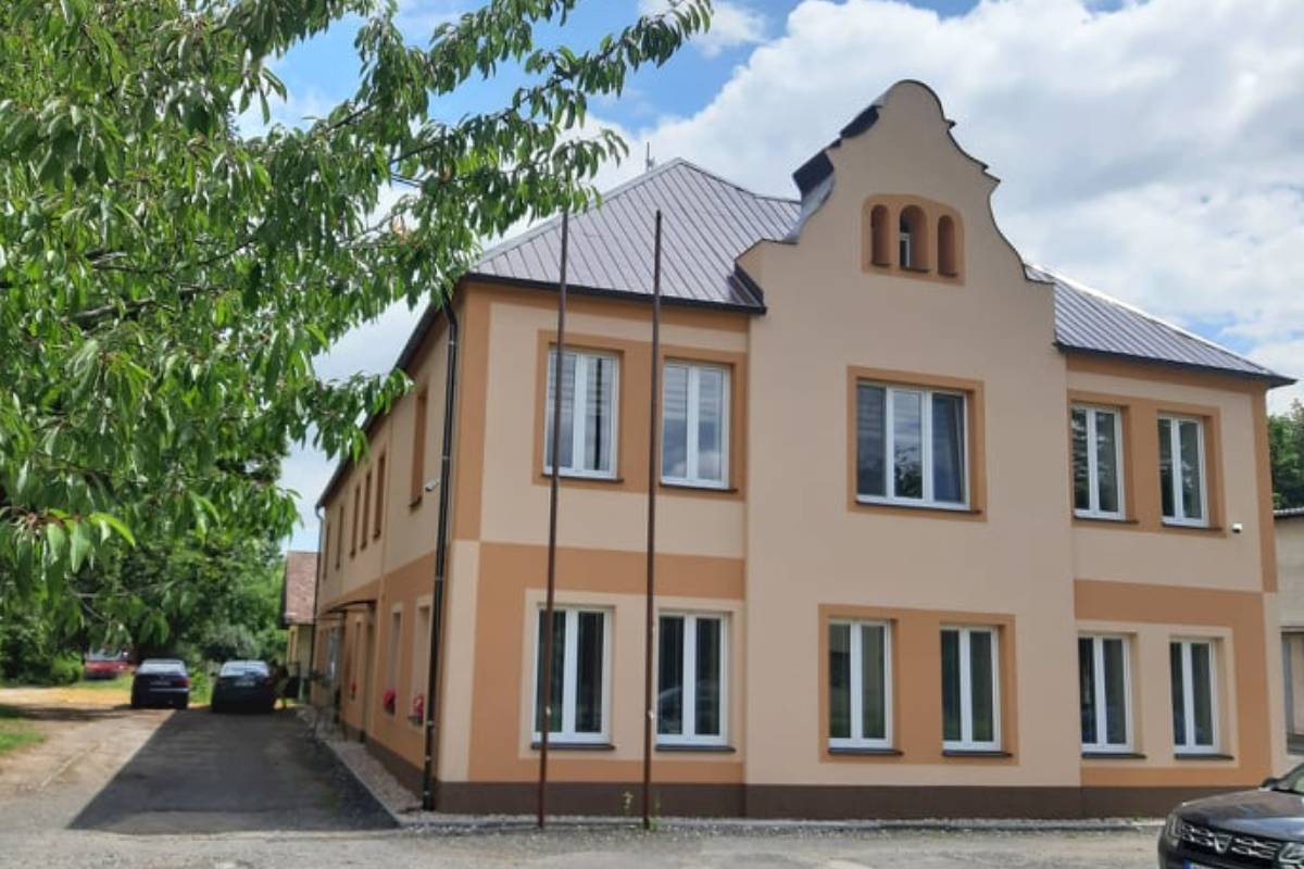 Loučeň - úřad městyse