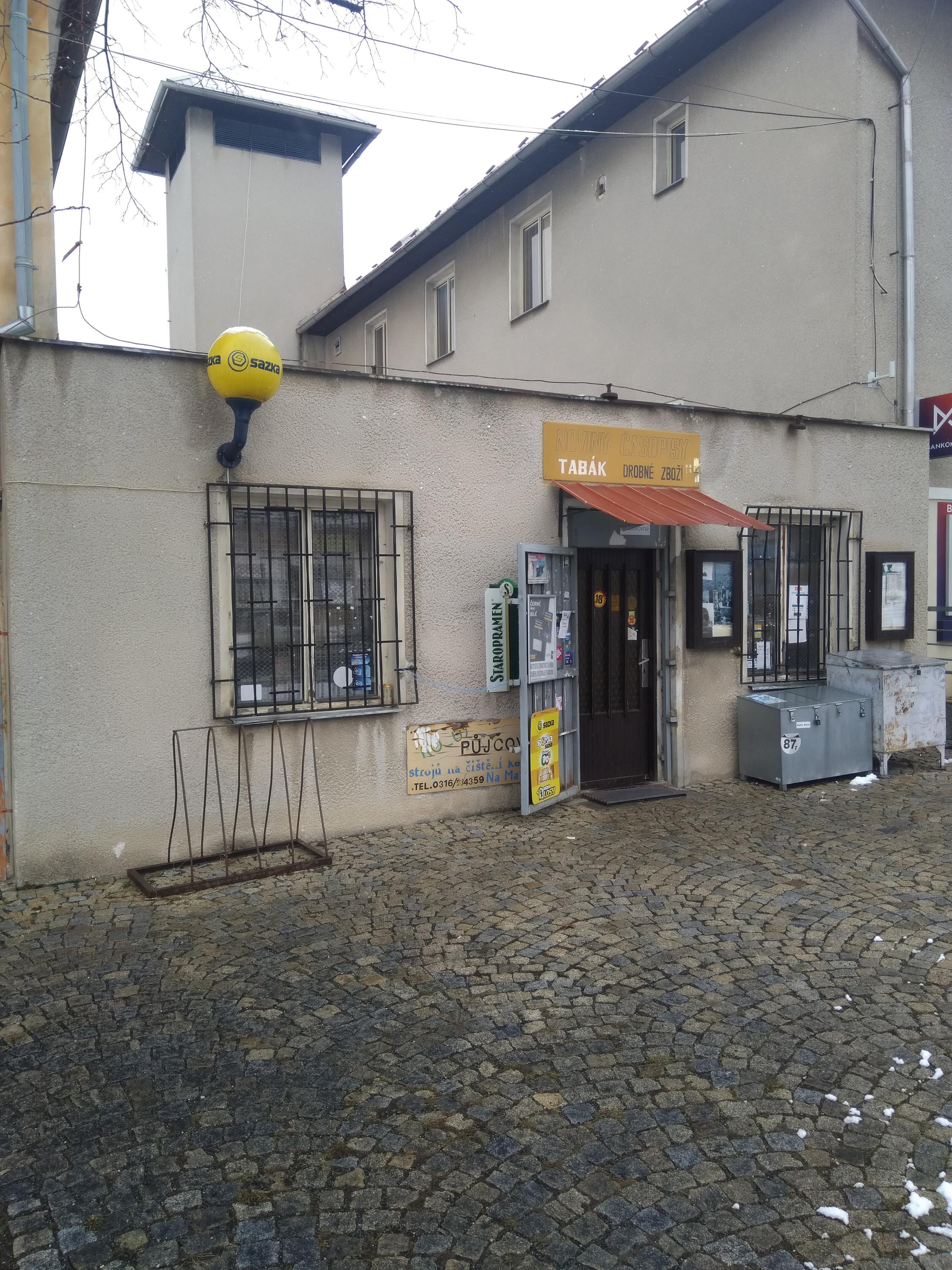 Tabák Tyršovo náměstí foto 2