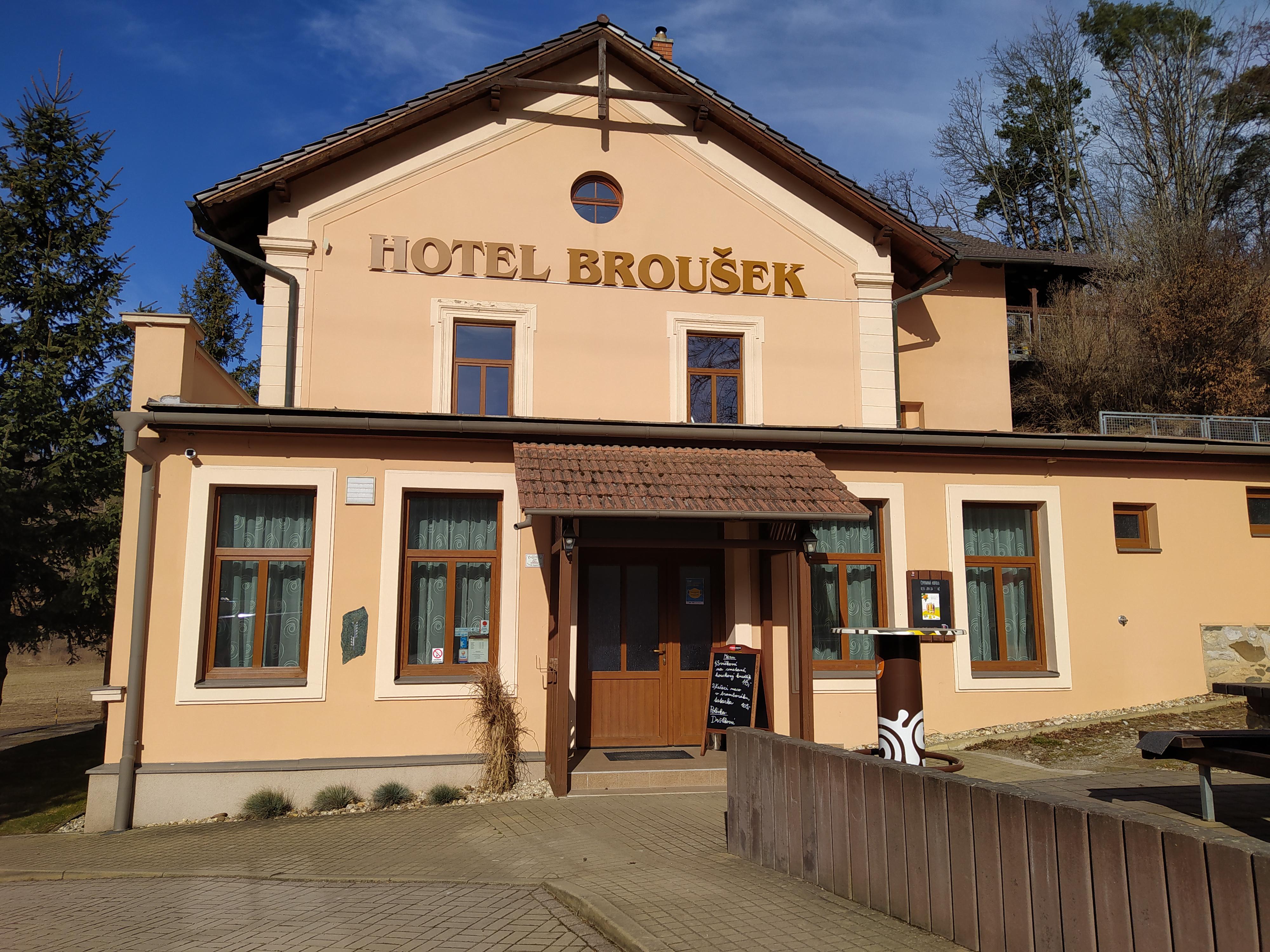 Restaurace hotelu Broušek foto 5