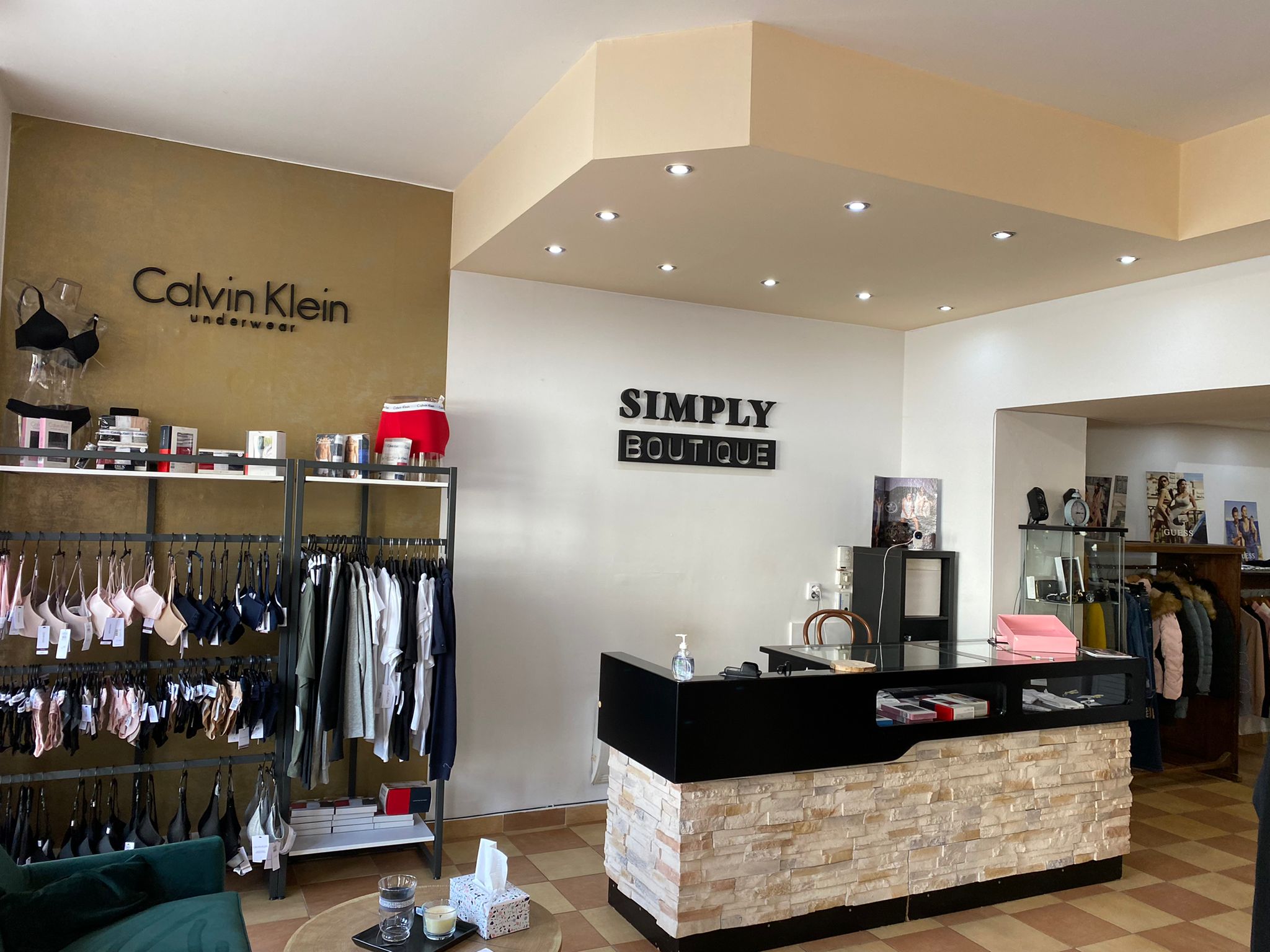 Simply Boutique foto 3