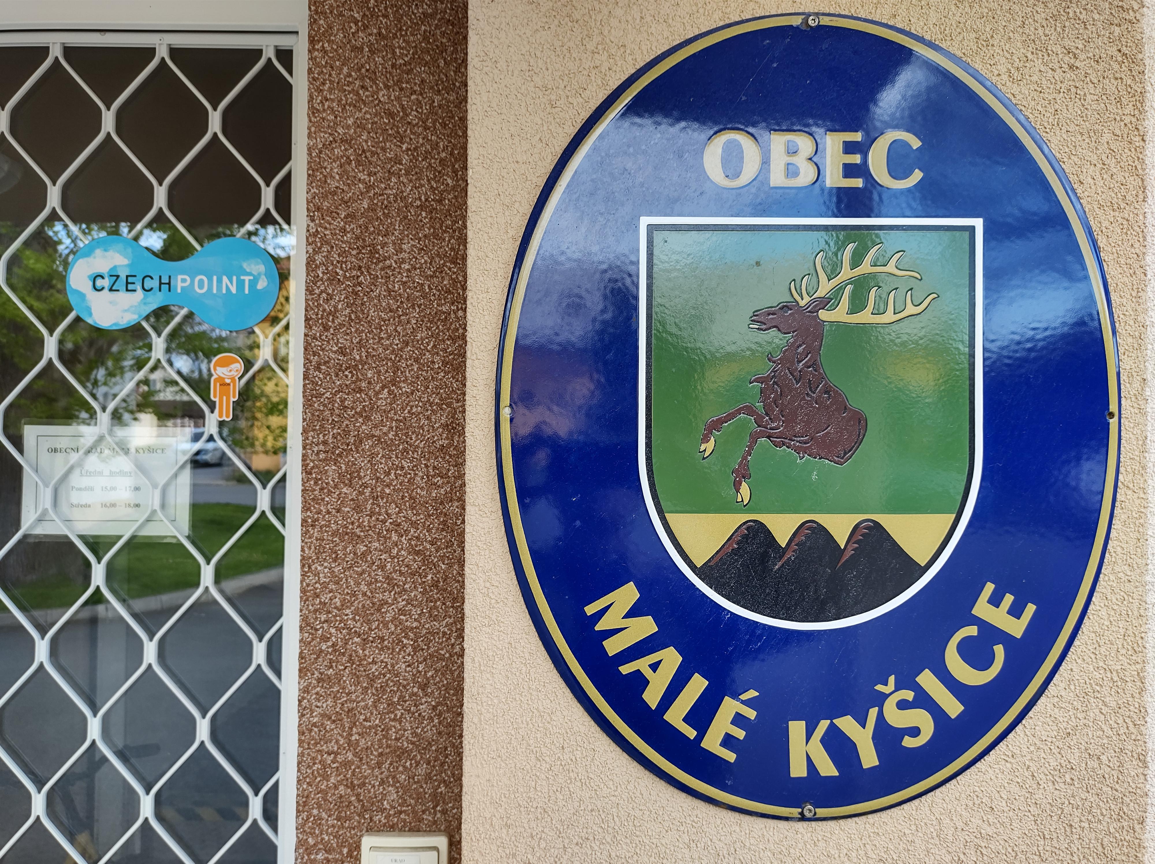 Malé Kyšice - obecní úřad foto 2