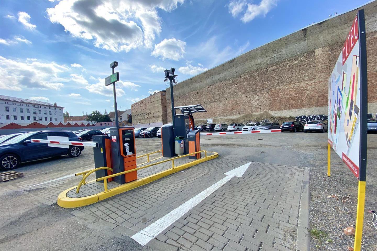 Pronájem parkovacích stání