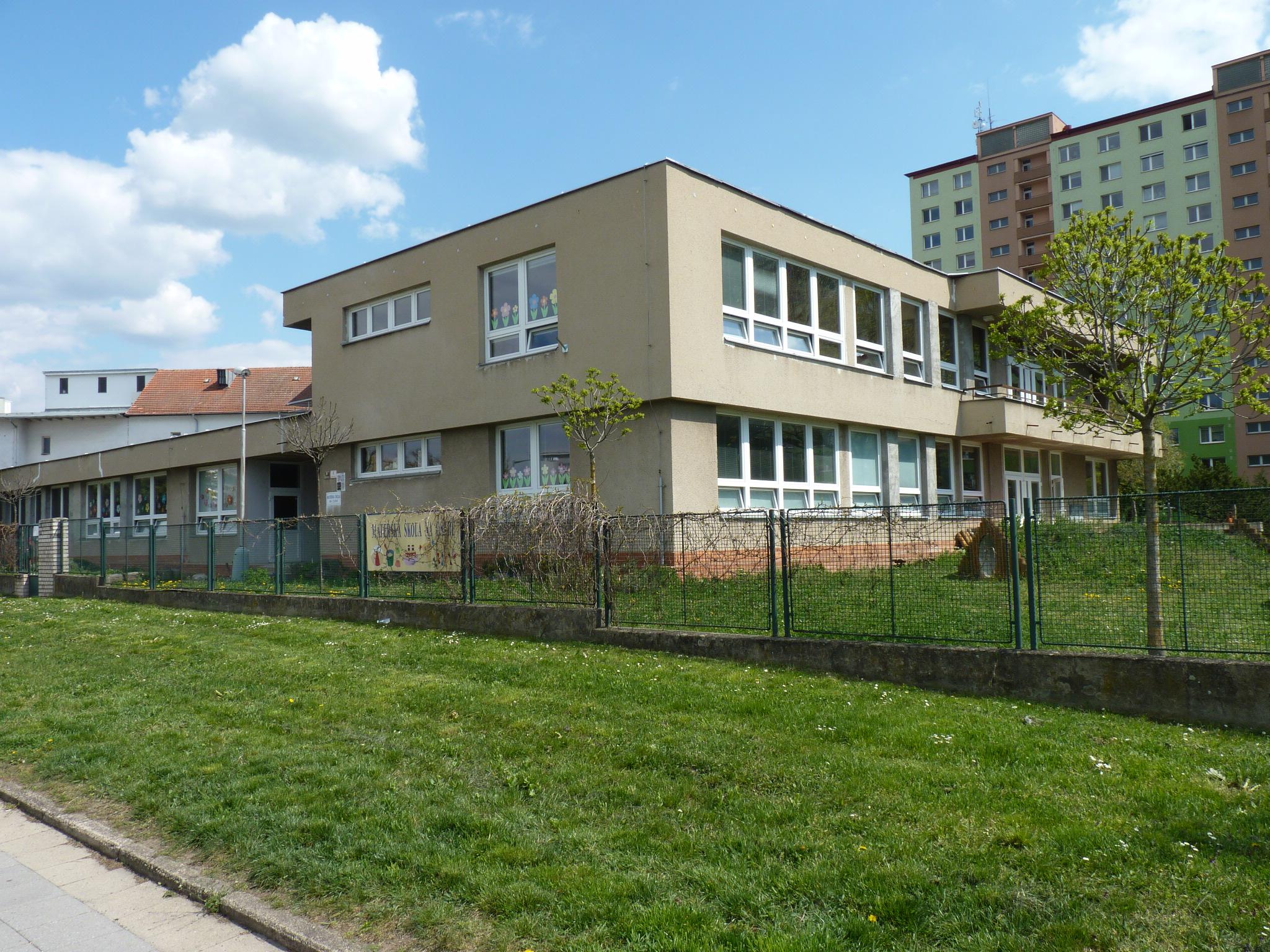 Mateřská škola NA OSADĚ, Brno, Koperníkova 6 foto 2