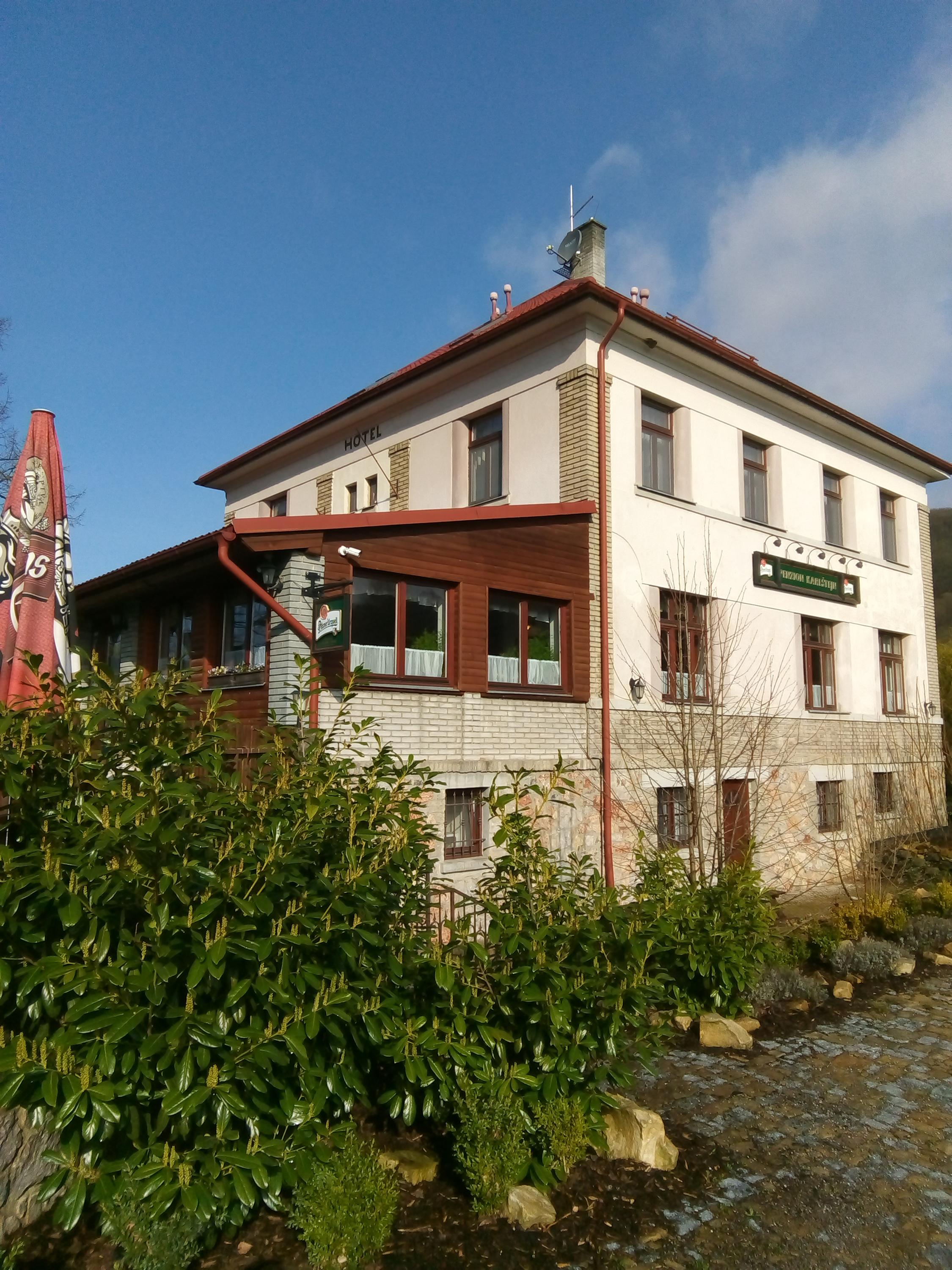 Penzion Karlštejn - restaurace foto 4