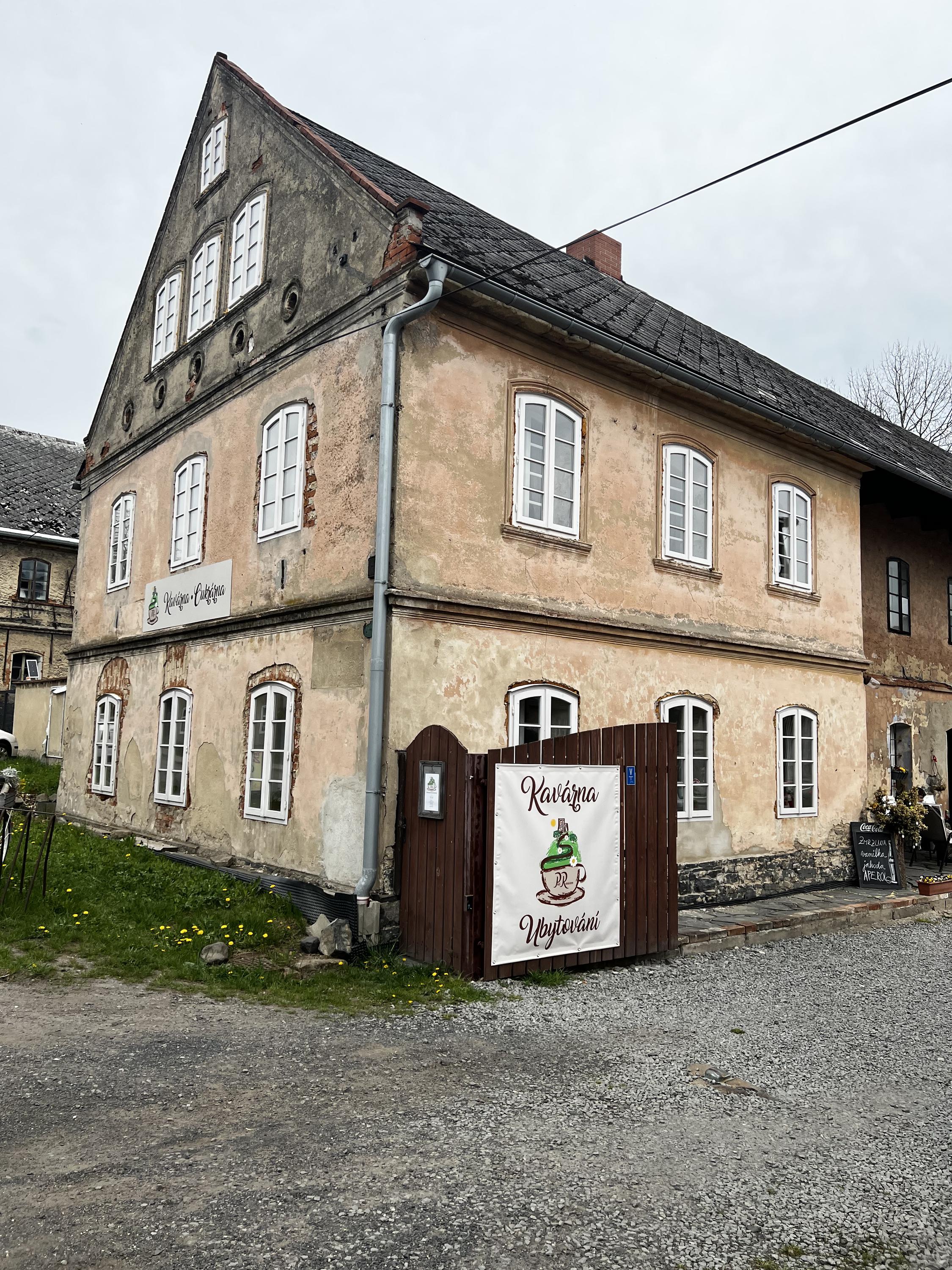 Kavárna Cukrárna Pod Ronovem foto 2