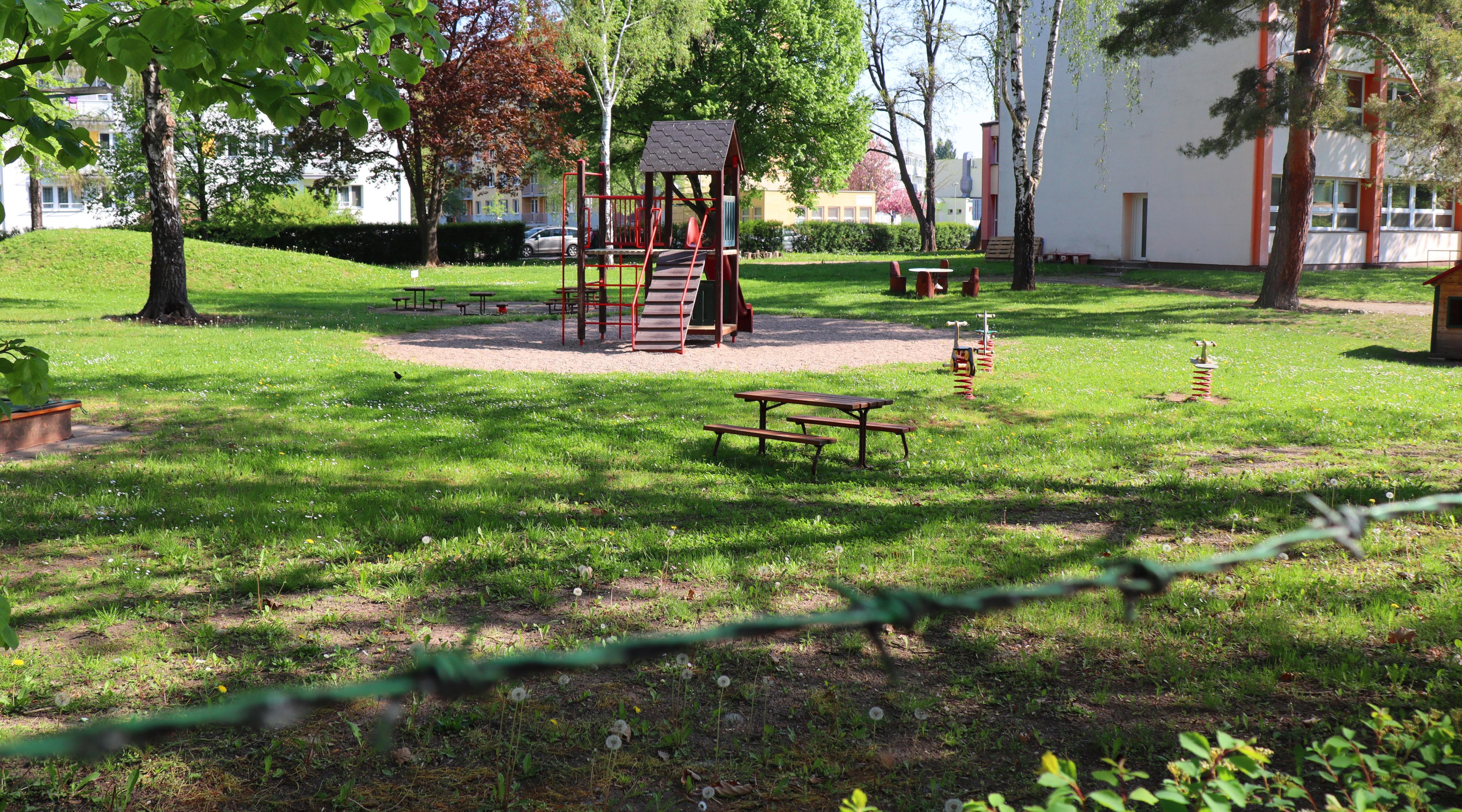 MŠ Pastelka, Pardubice - Polabiny, Družstevní foto 6