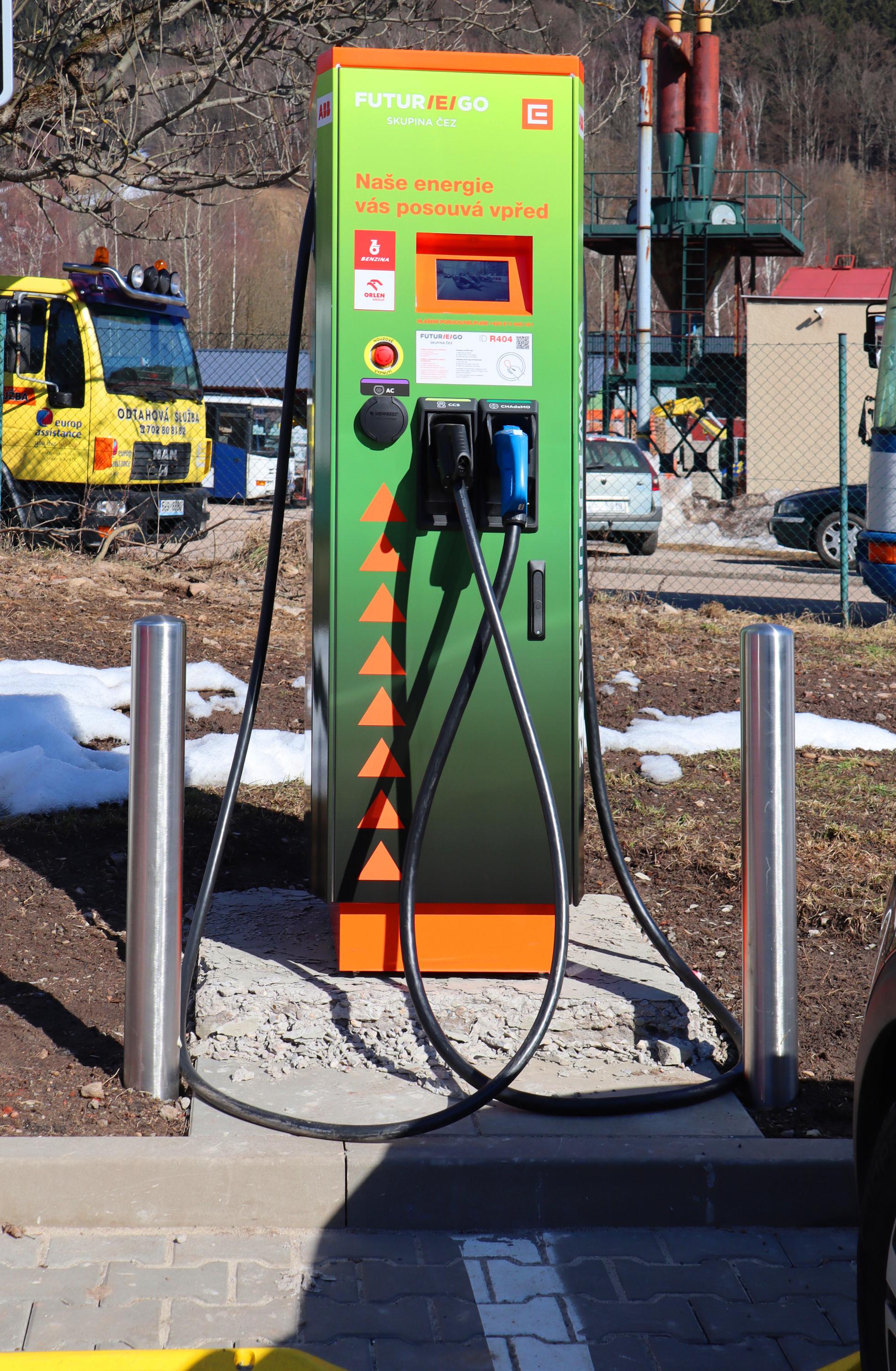 Nabíjecí stanice ČEZ foto 2